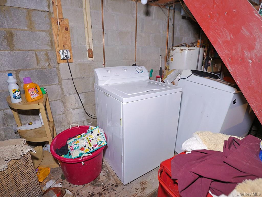 751 State Route 52, Walden, NY 12586