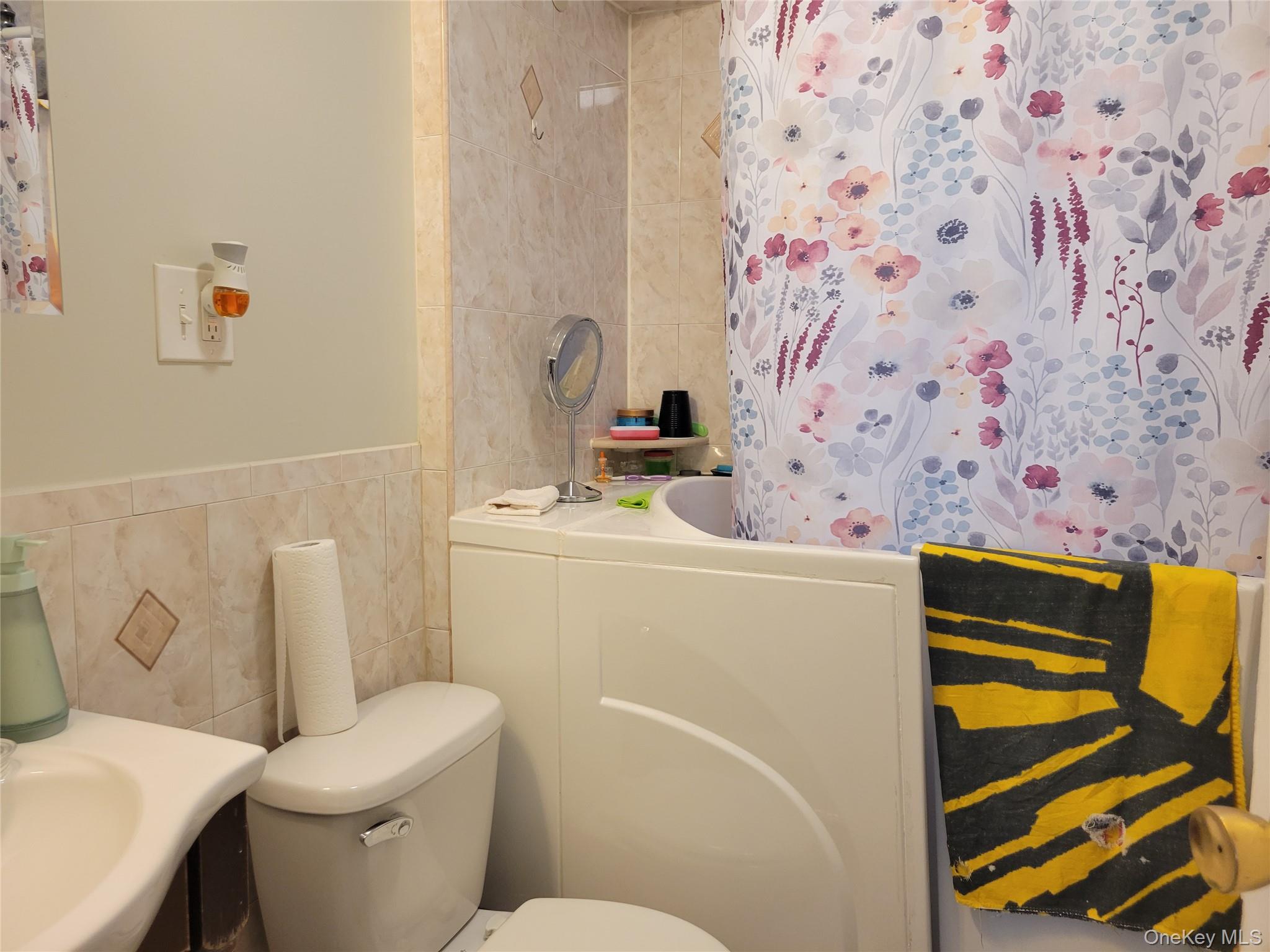 1427 East 54 Street, Brooklyn, NY 11234