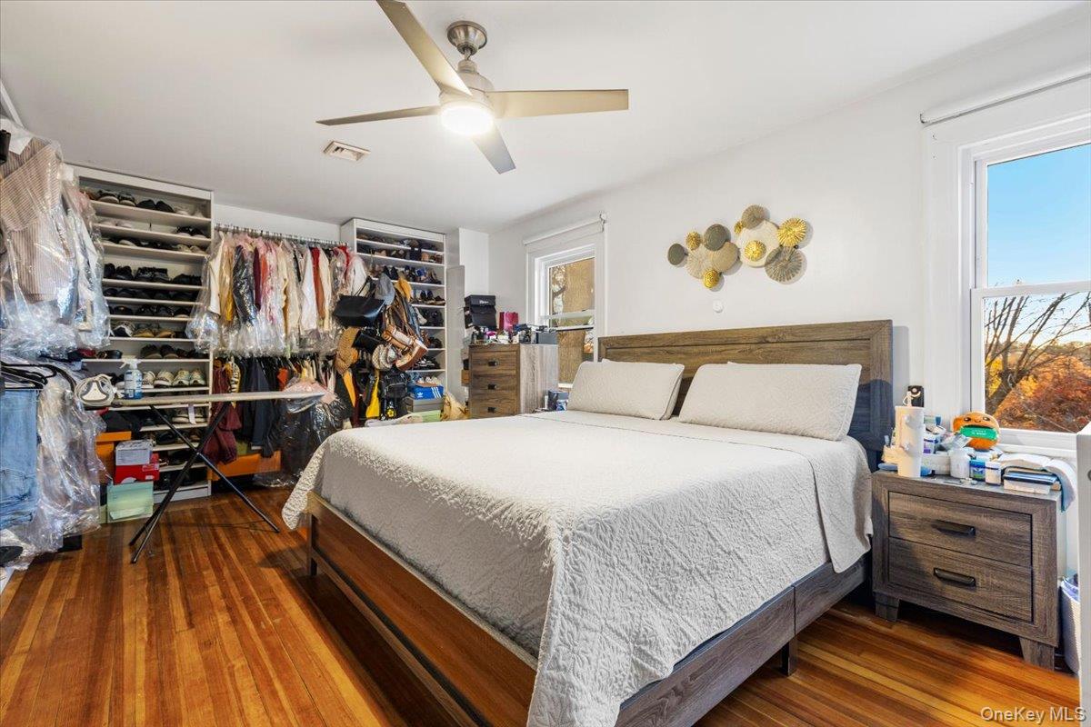 47 Edgecliff Terrace, Yonkers, NY 10705