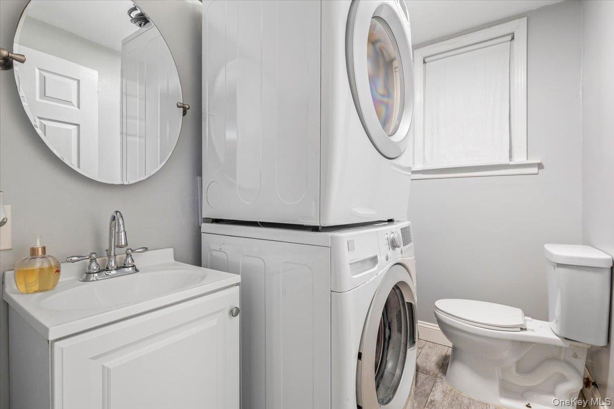 47 Edgecliff Terrace, Yonkers, NY 10705