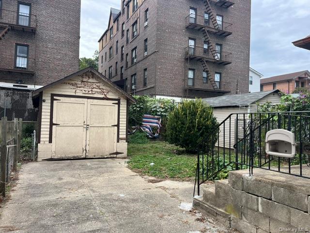 42-36 156 Street, Flushing, NY 11355