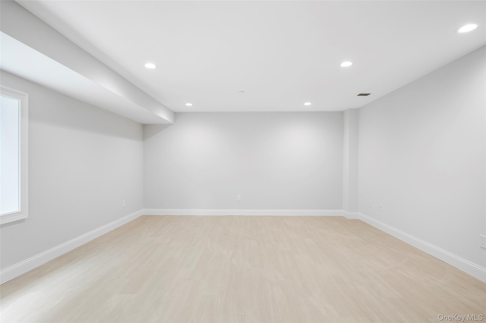 196 Gainsborg Avenue, West Harrison, NY 10604