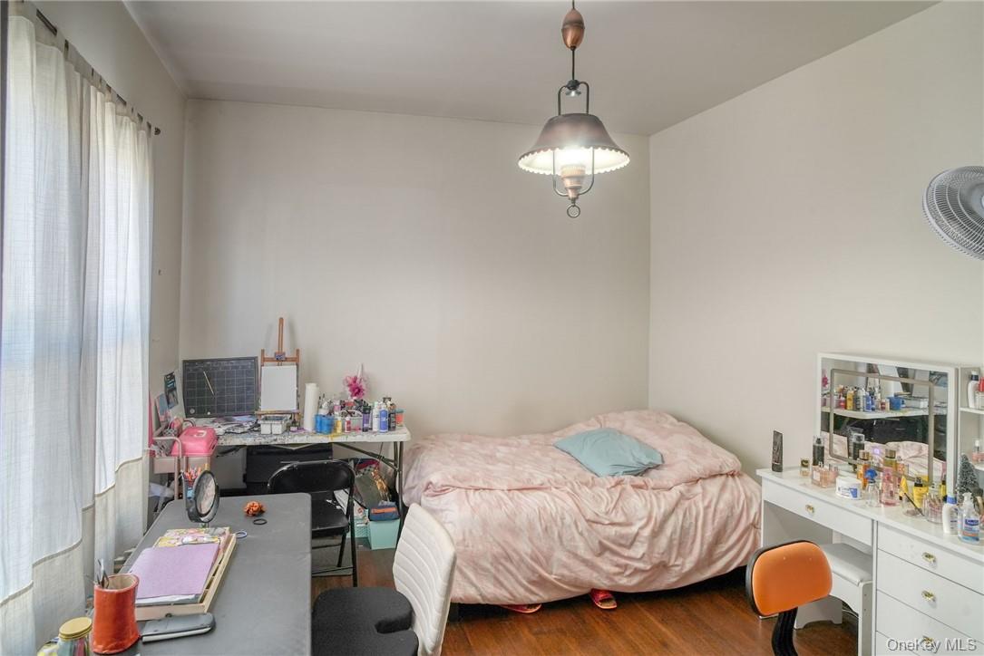 32 Balding Avenue, Poughkeepsie, NY 12601