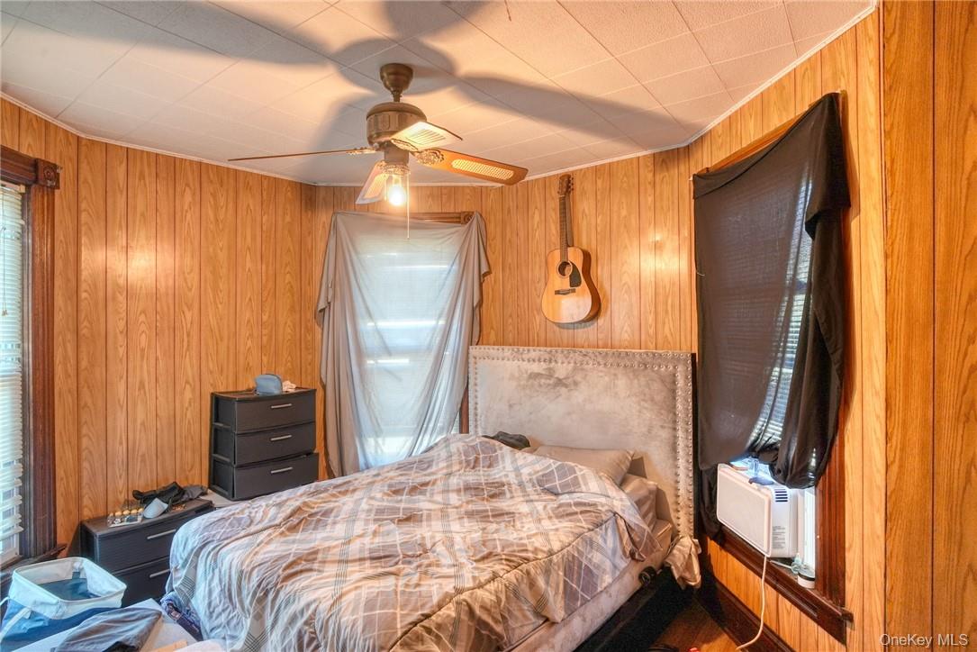 32 Balding Avenue, Poughkeepsie, NY 12601