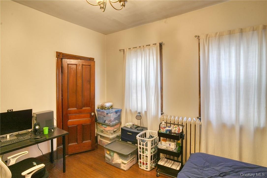 32 Balding Avenue, Poughkeepsie, NY 12601