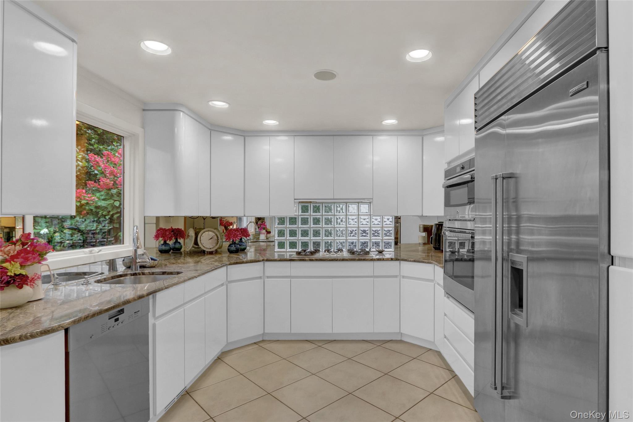 1952 Julian Lane, Merrick, NY 11566