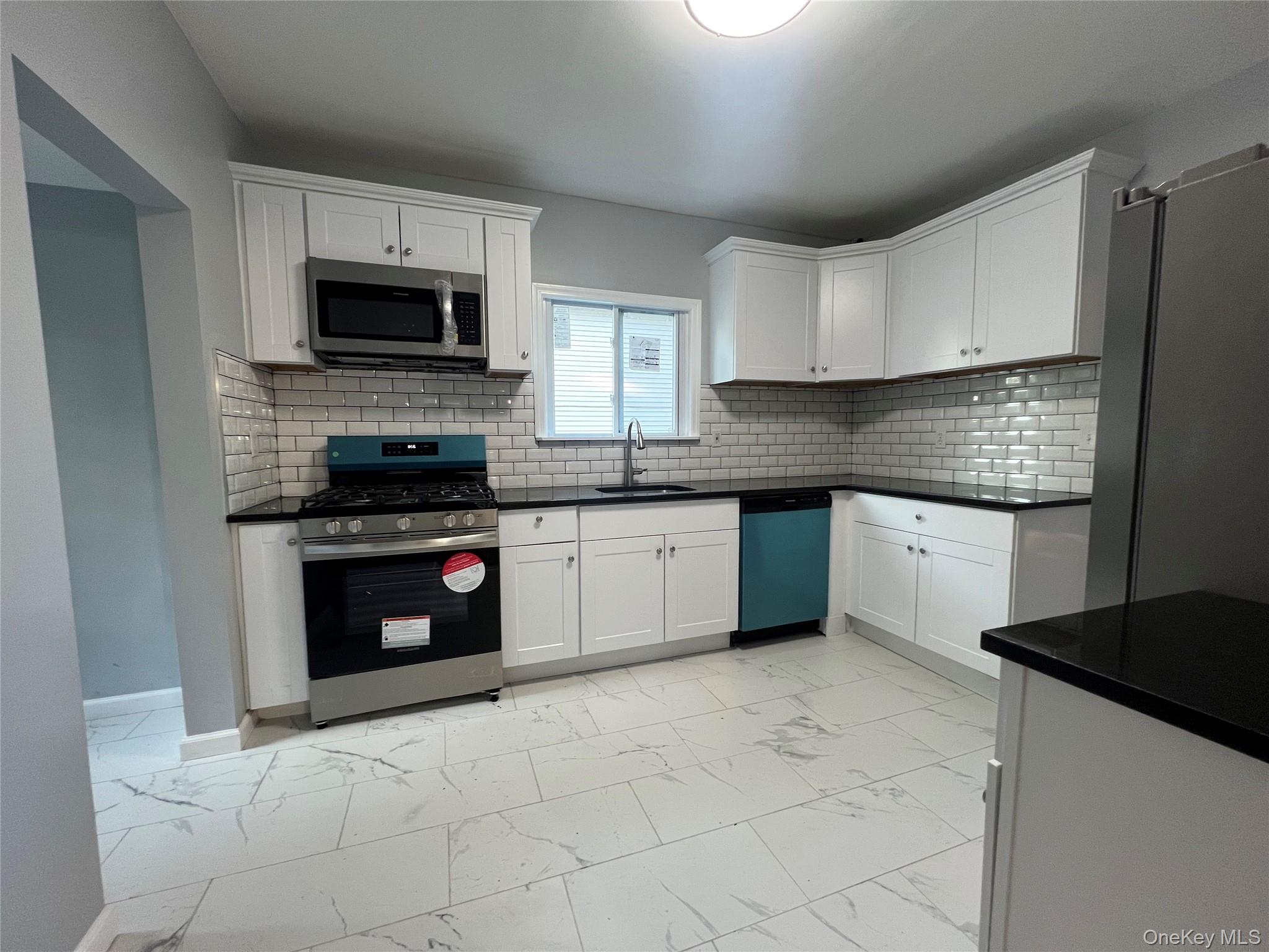 53 Richmond Place, Middletown, NY 10940