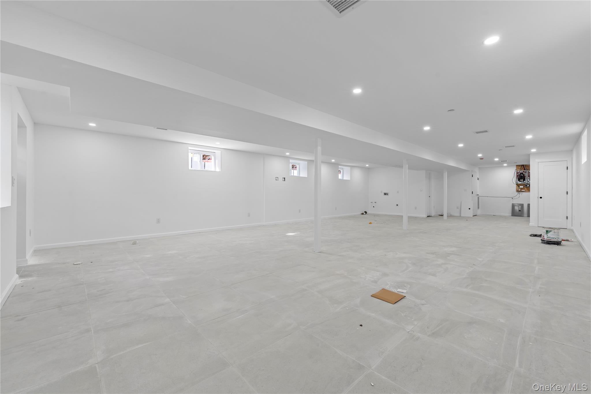 258-10 147 Road, Rosedale, NY 11422