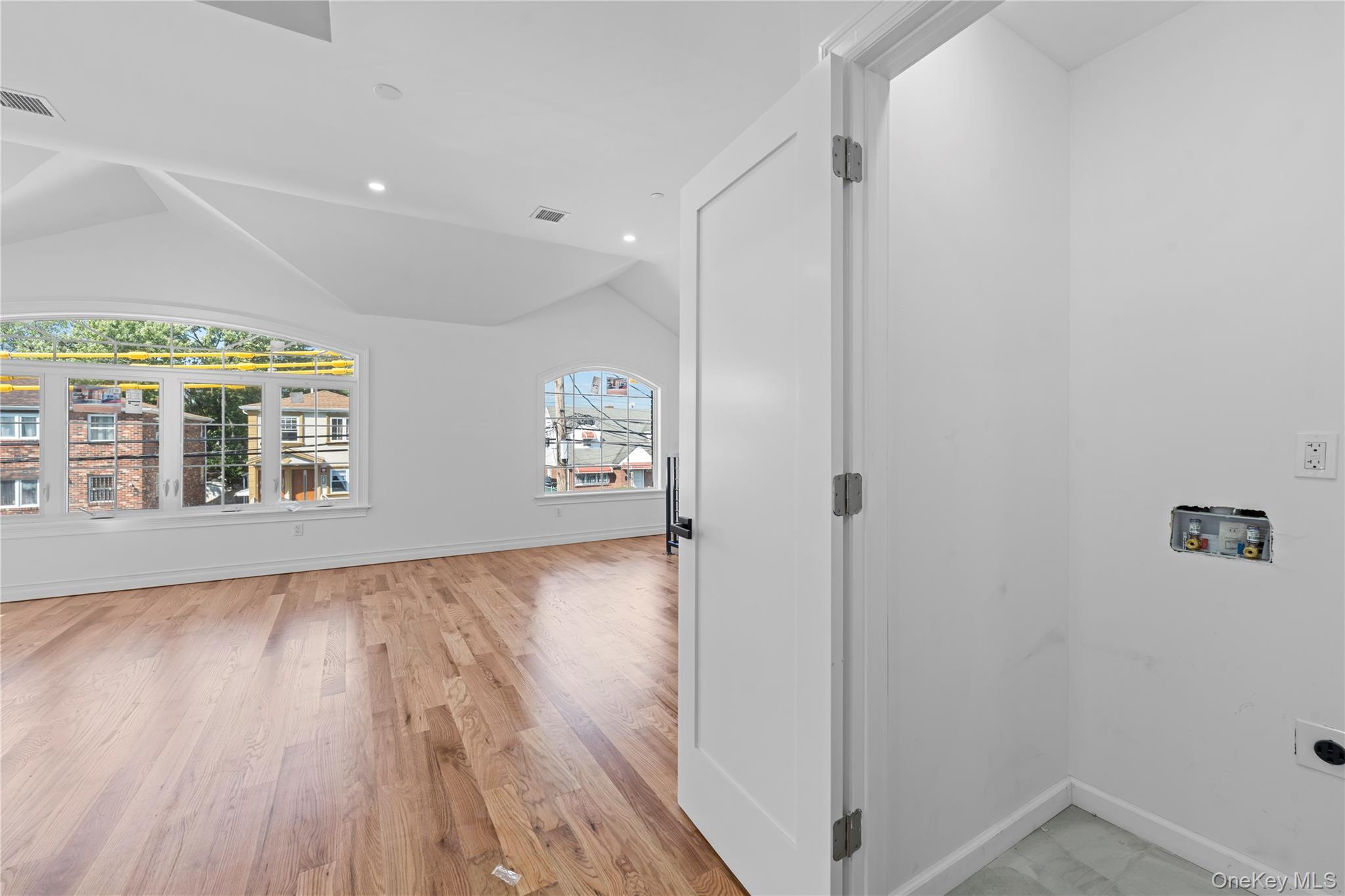 258-10 147 Road, Rosedale, NY 11422