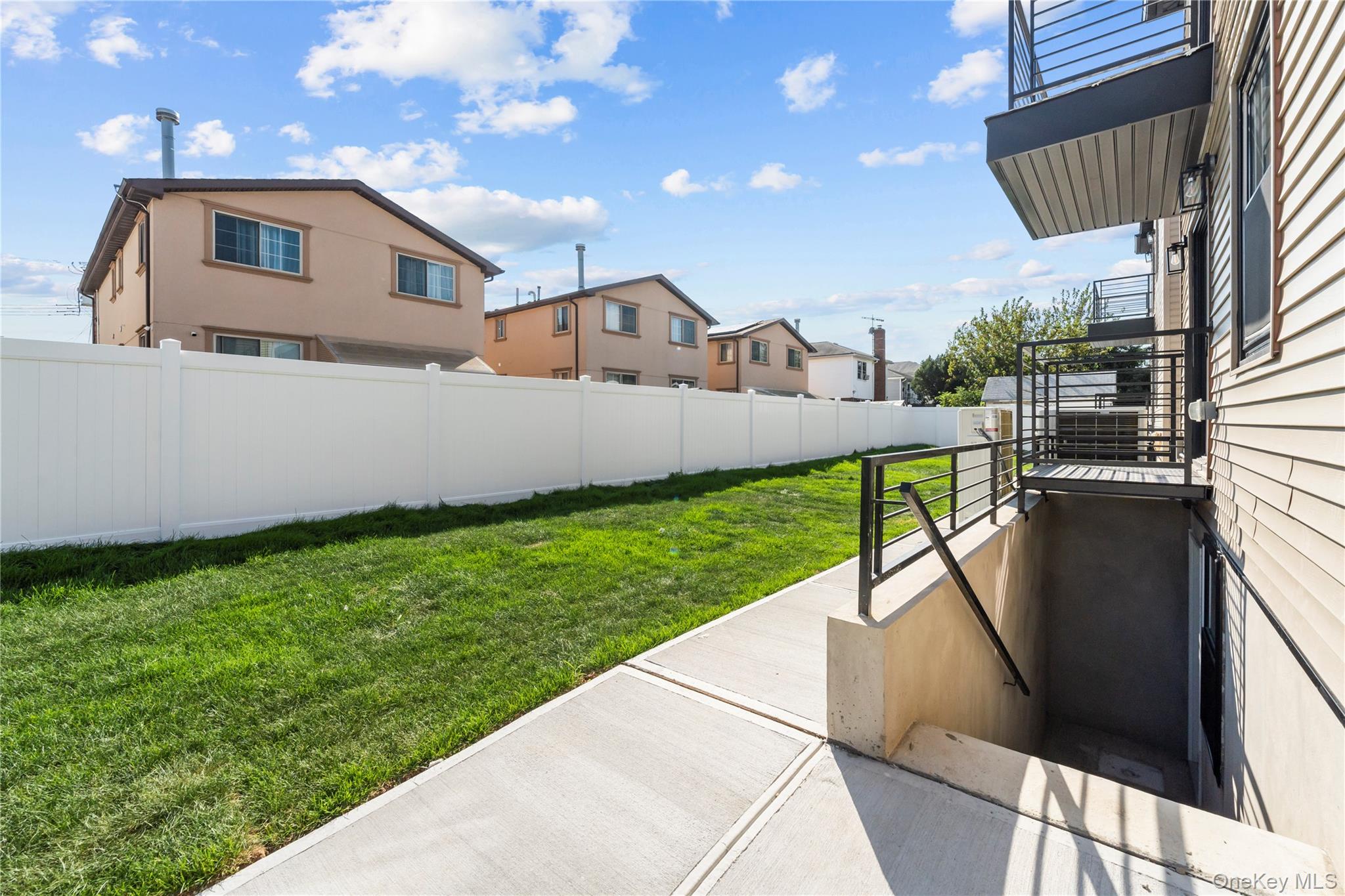 258-10 147 Road, Rosedale, NY 11422