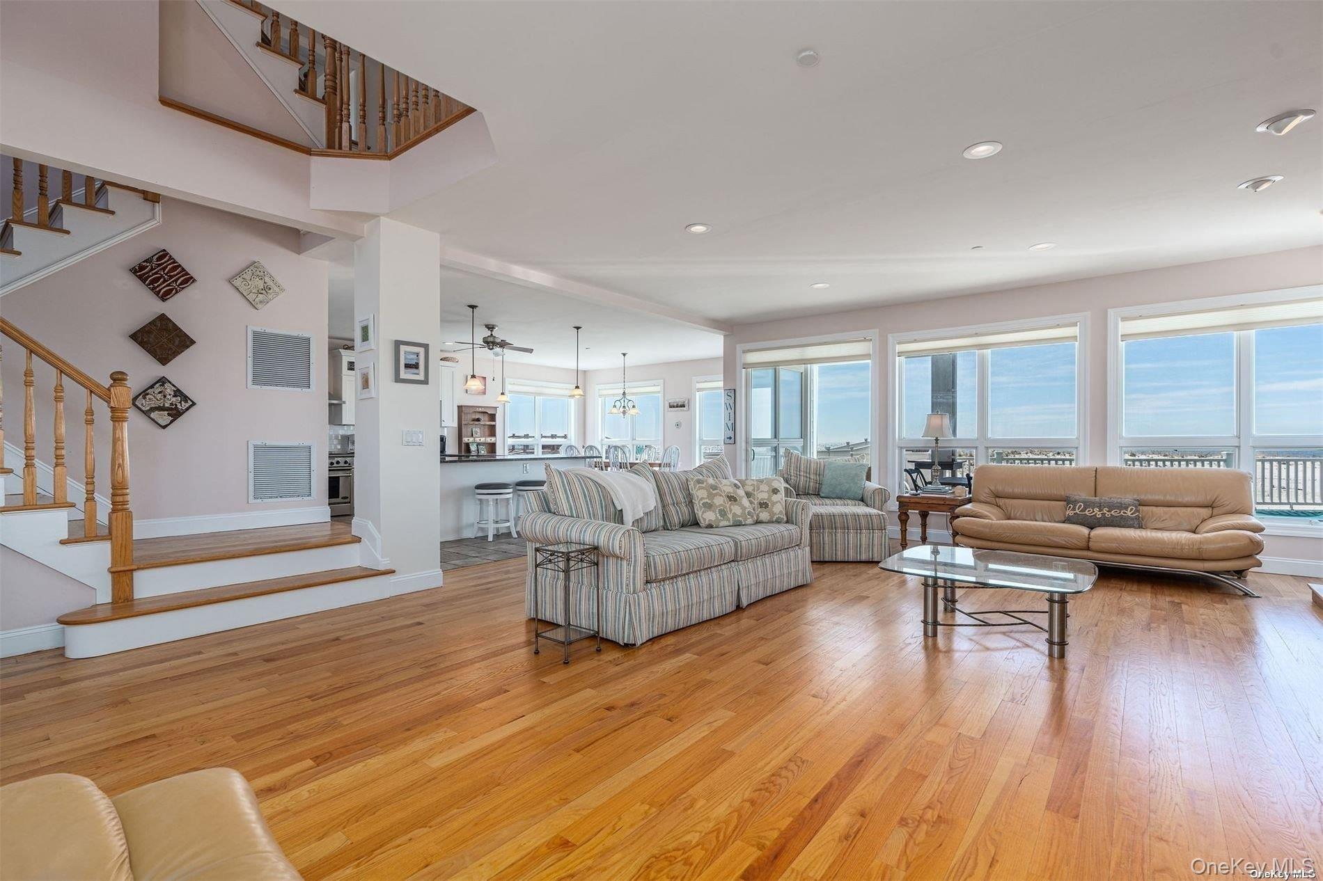 953B Dune Road, Westhampton Beach, NY 11978