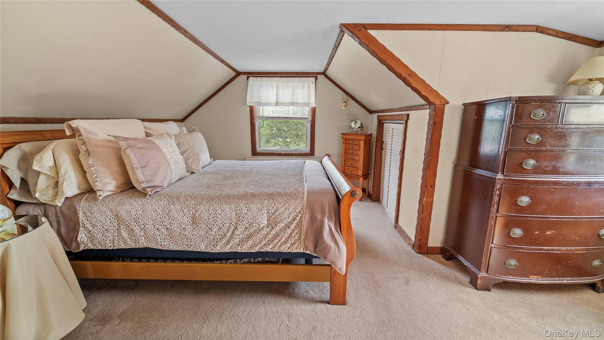 3755 Valleyview Street, Mohegan Lake, NY 10547