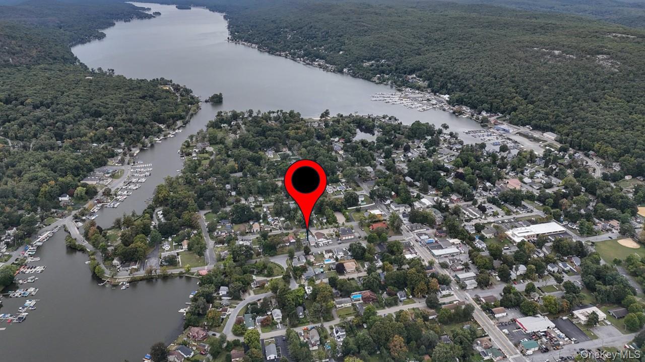 45 Waterstone Road, Greenwood Lake, NY 10925