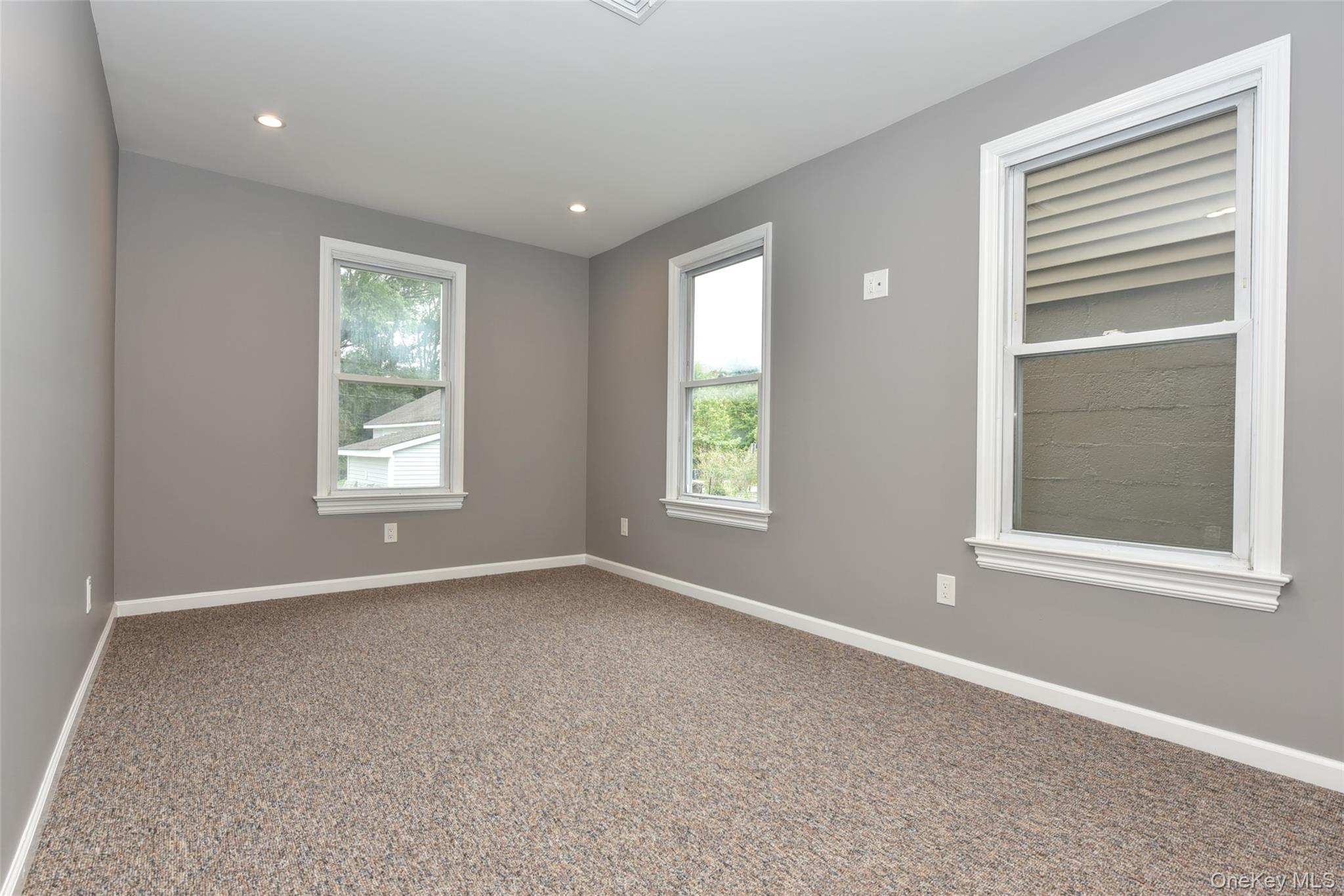 45 Waterstone Road, Greenwood Lake, NY 10925