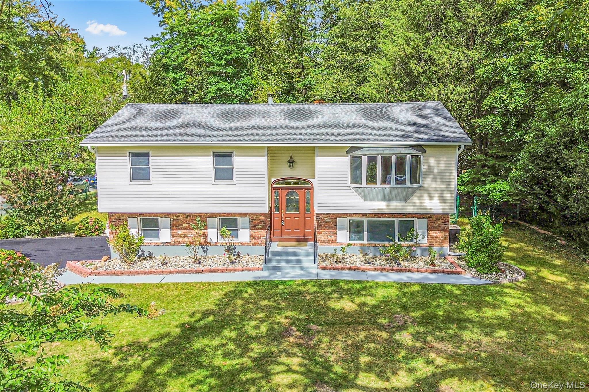 11 Central Avenue, New City, NY 10956