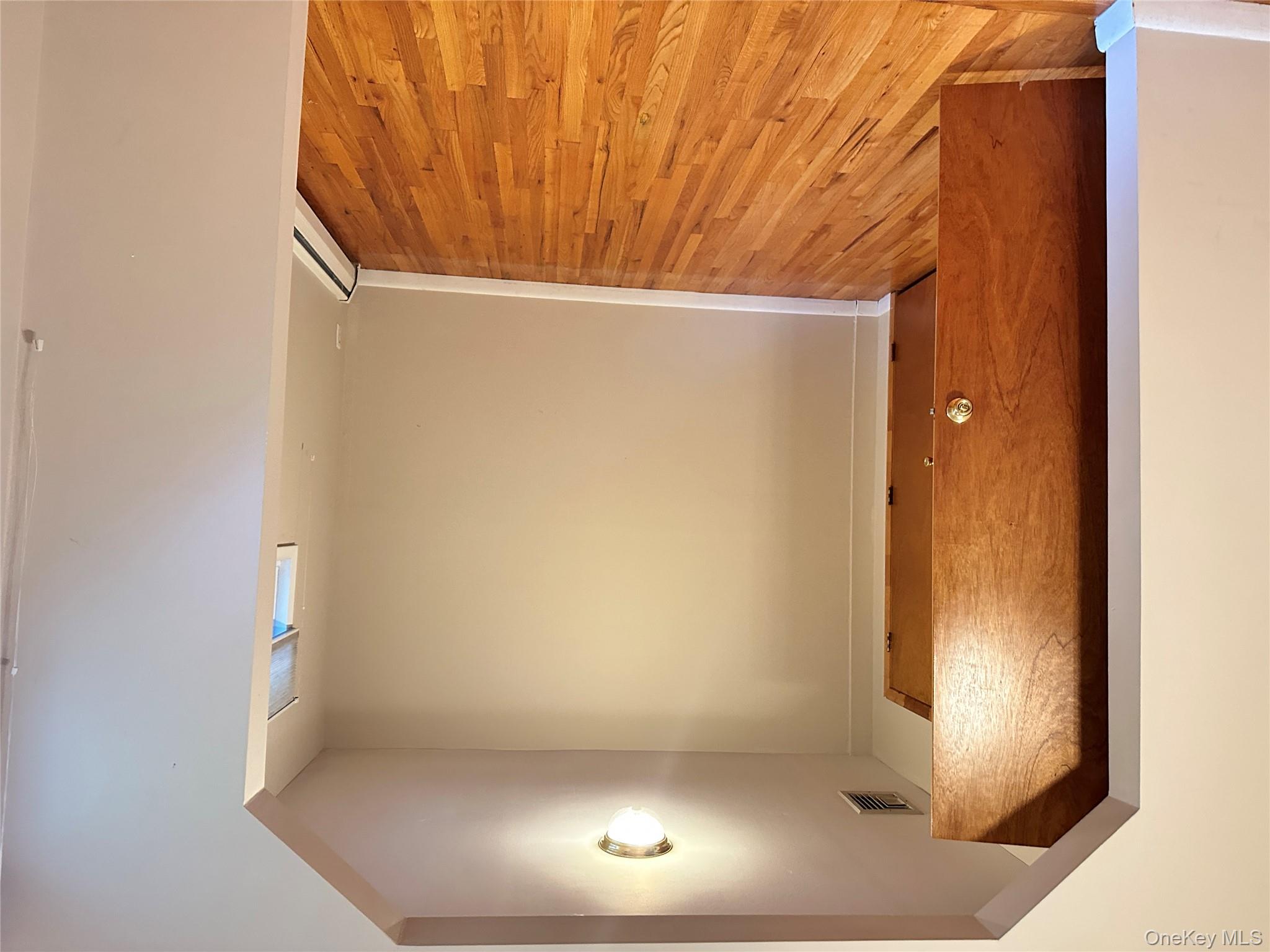 101 New Valley Road, New City, NY 10956