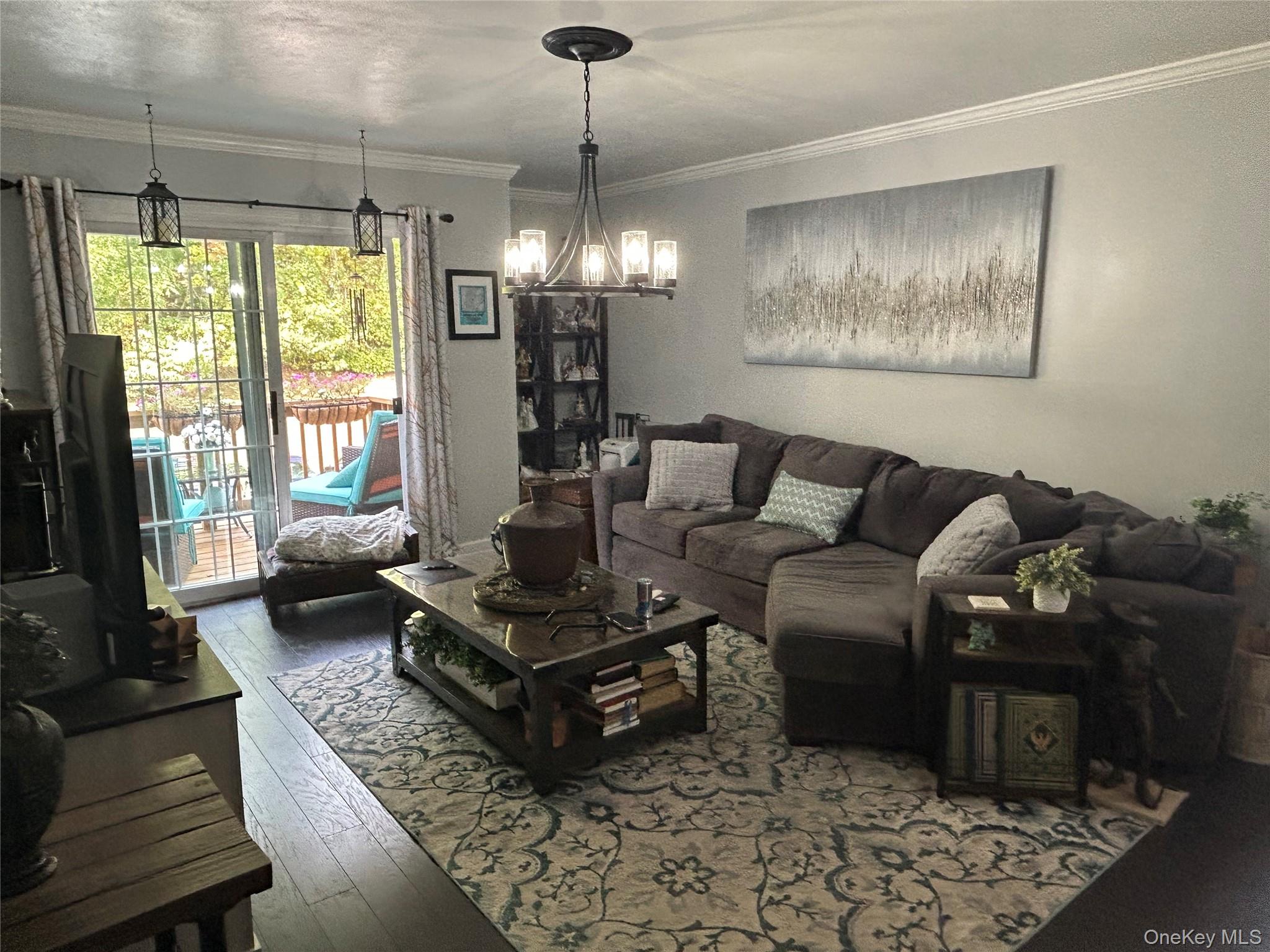 102 Fox Run Lane, Carmel, NY 10512