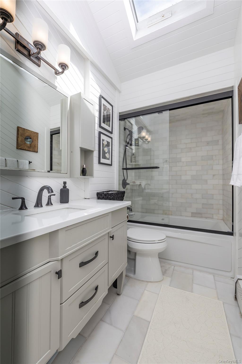 5 Evelyn Court, Massapequa, NY 11758