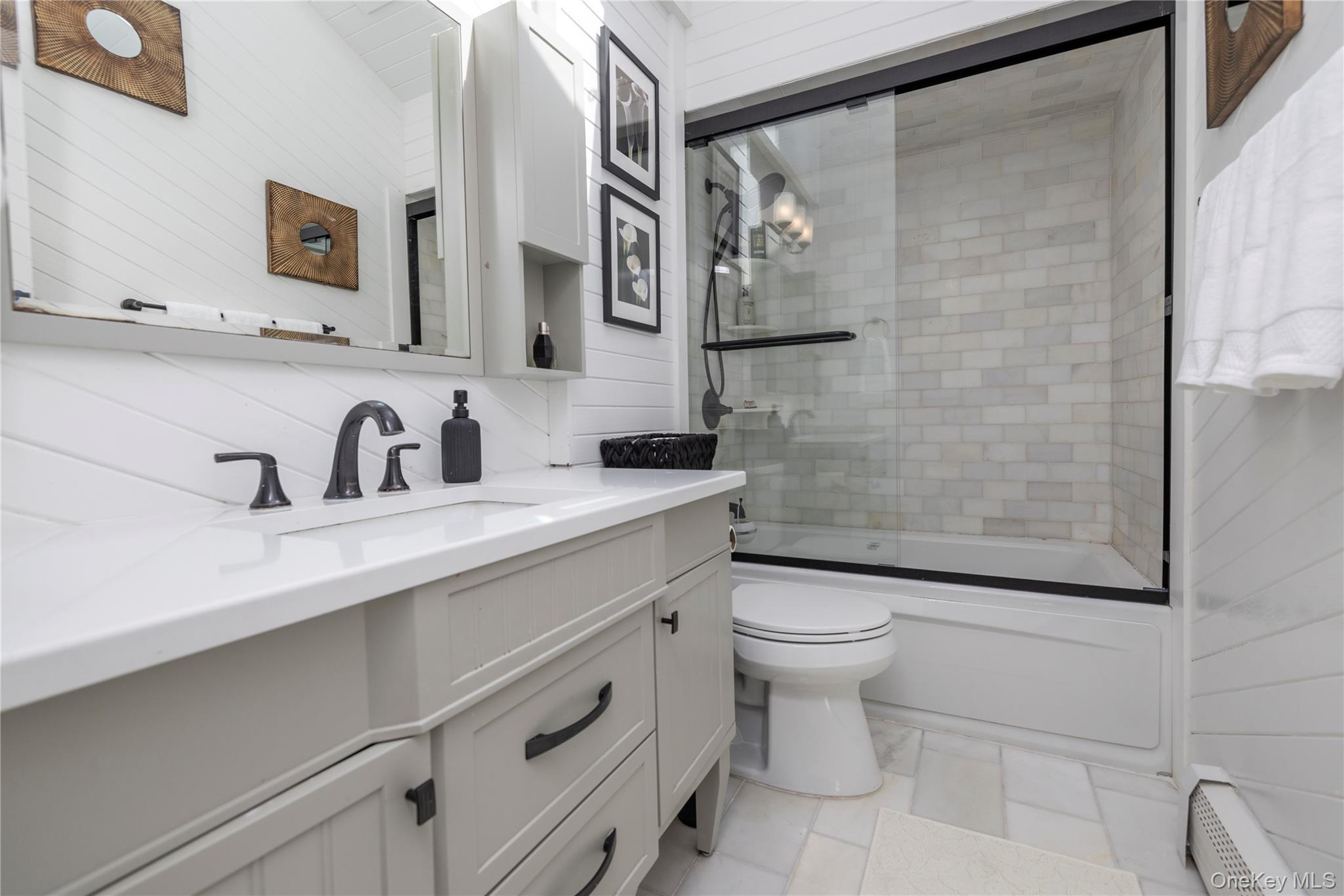 5 Evelyn Court, Massapequa, NY 11758