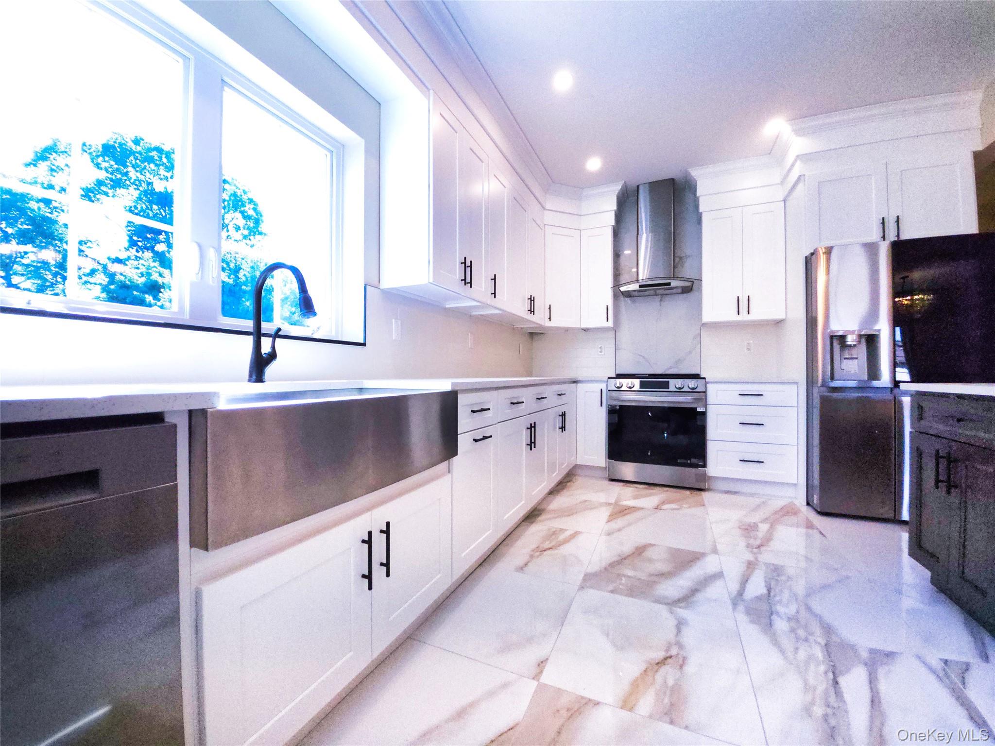 372 Sharon Avenue, Staten Island, NY 10301