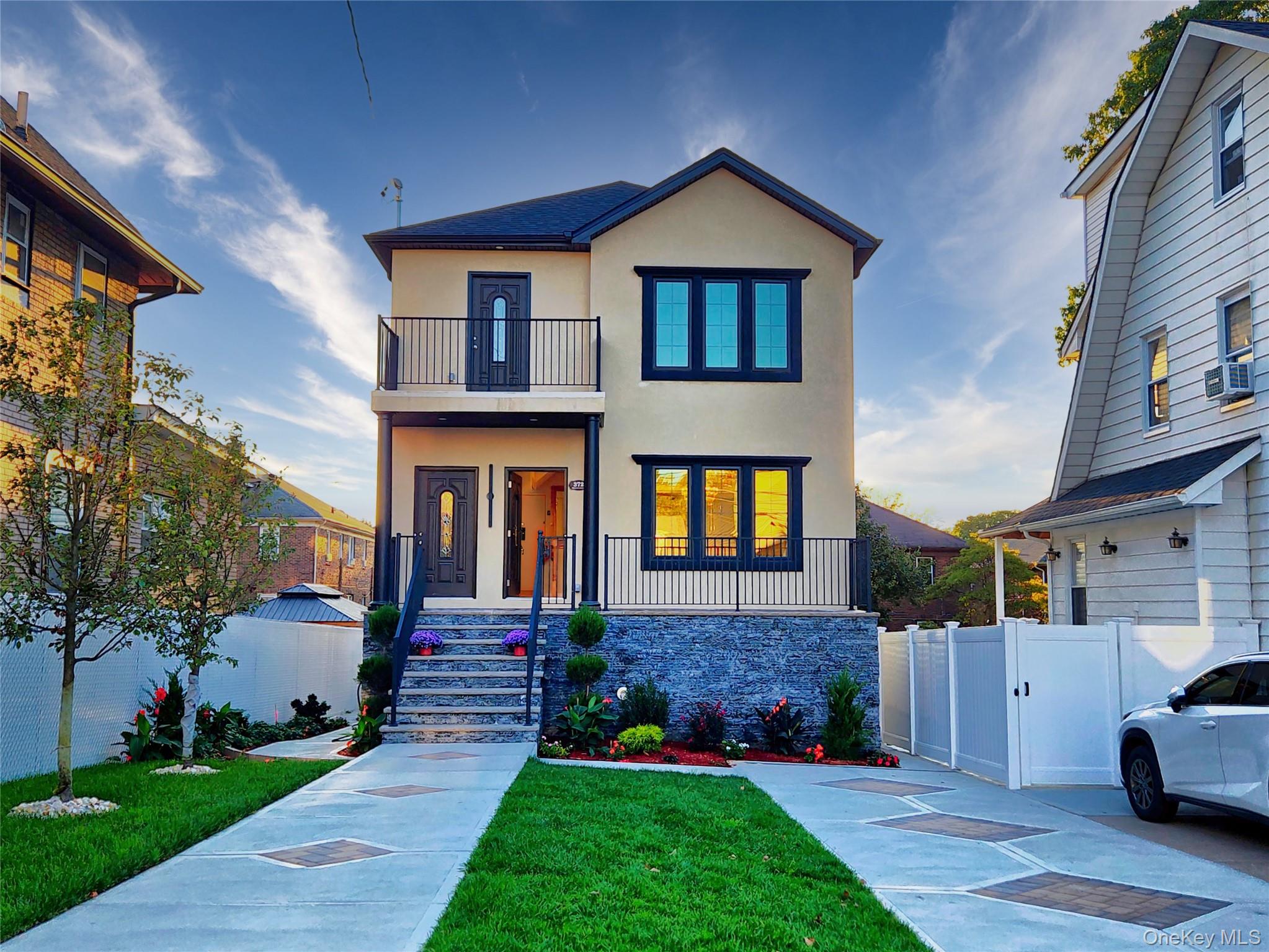 372 Sharon Avenue, Staten Island, NY 10301