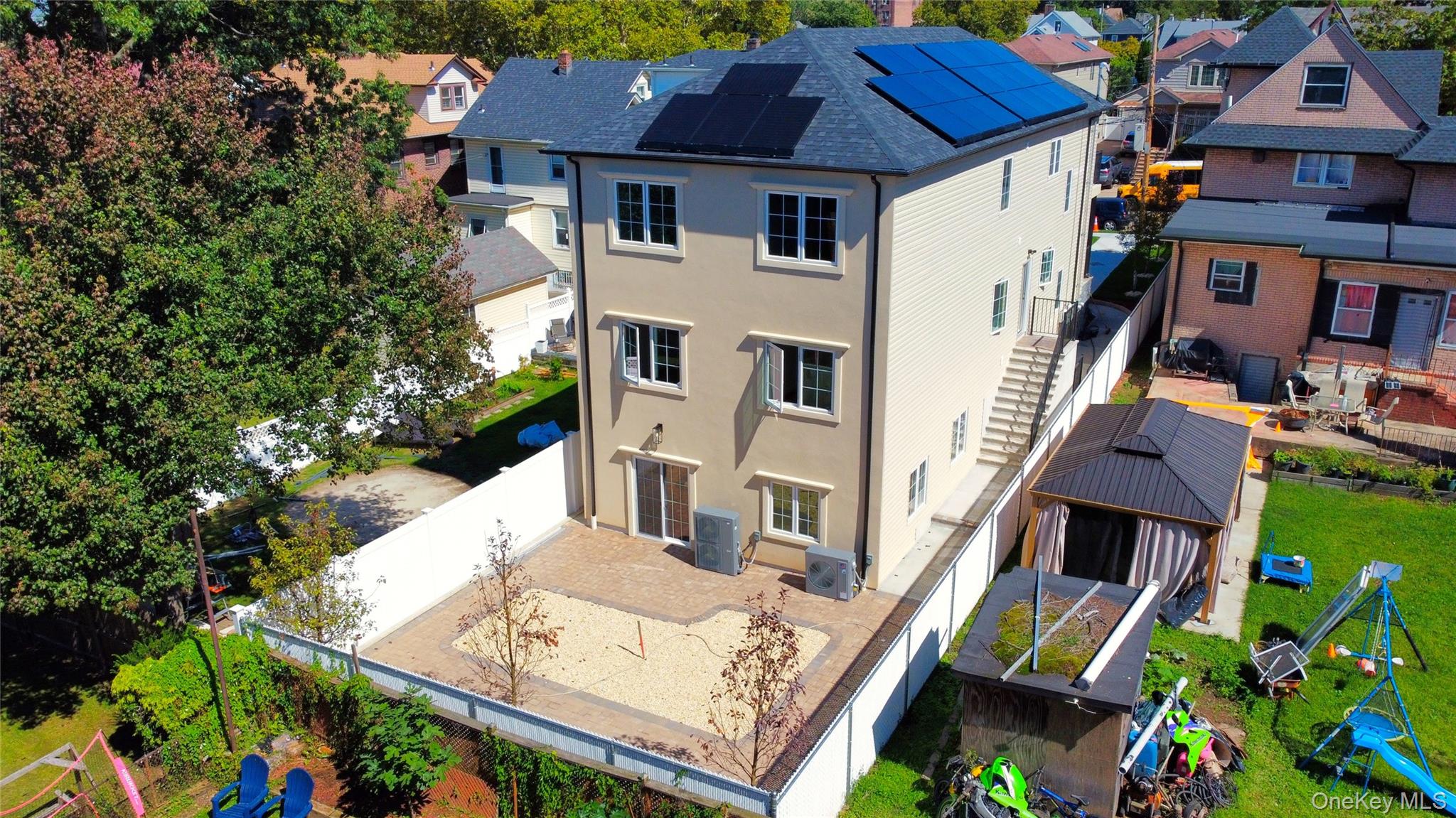 372 Sharon Avenue, Staten Island, NY 10301