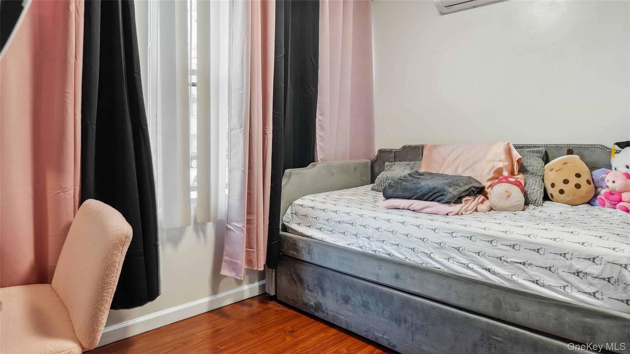 5612 135th Street, Flushing, NY 11355