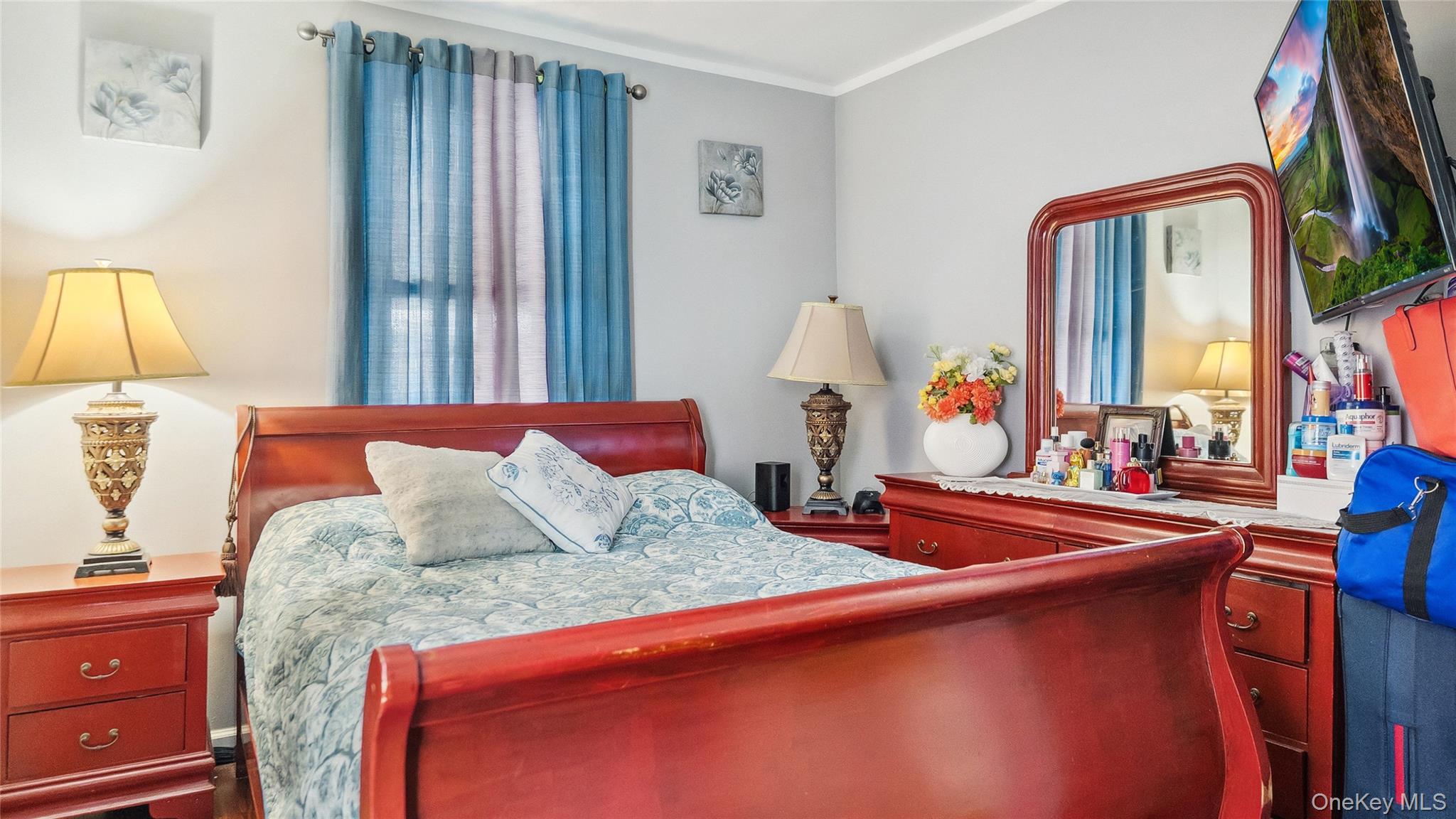 5612 135th Street, Flushing, NY 11355