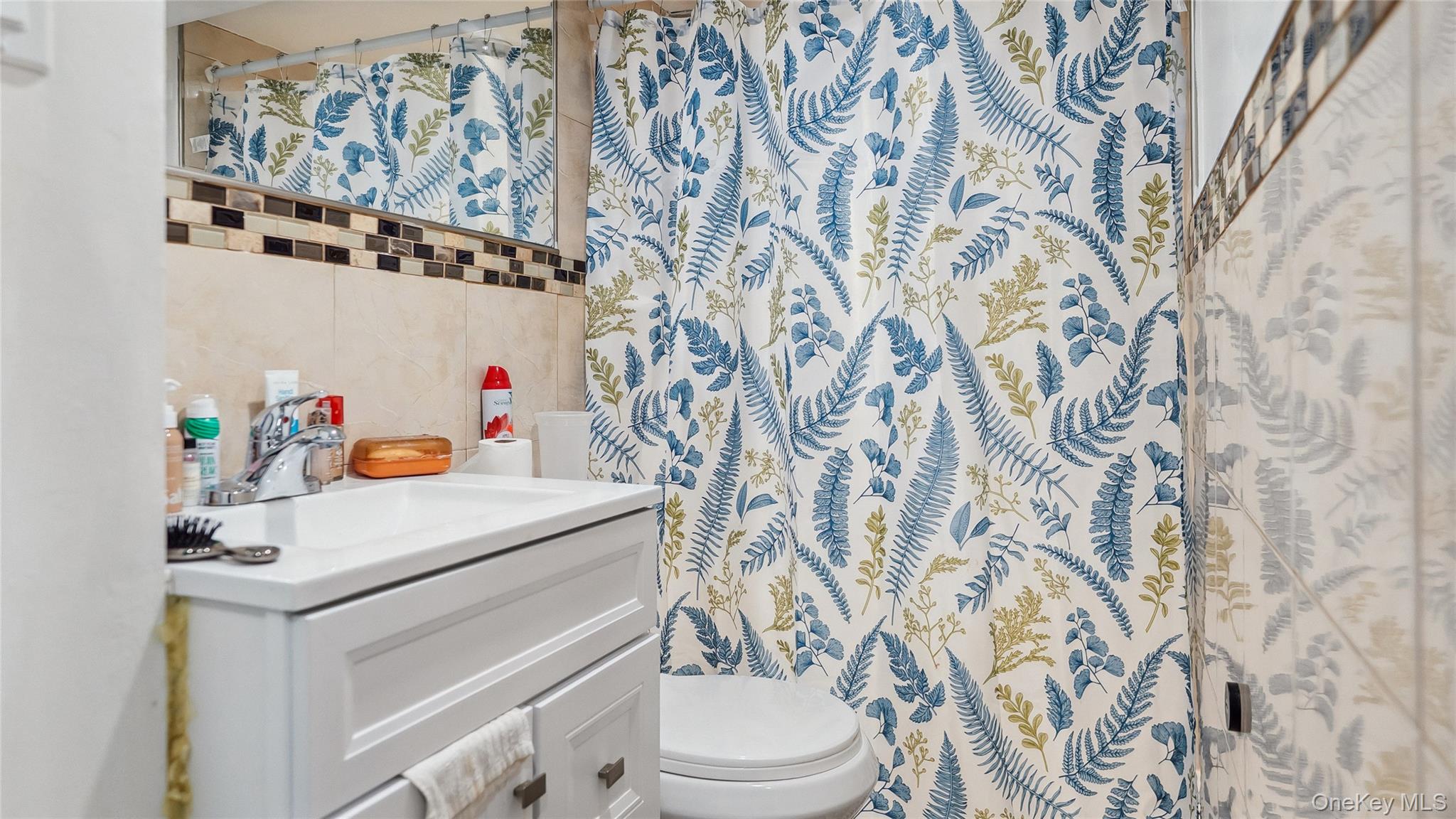 5612 135th Street, Flushing, NY 11355