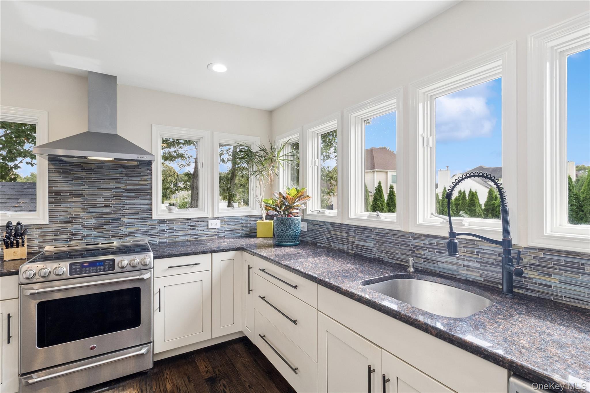 4 Mason Street, Yaphank, NY 11980