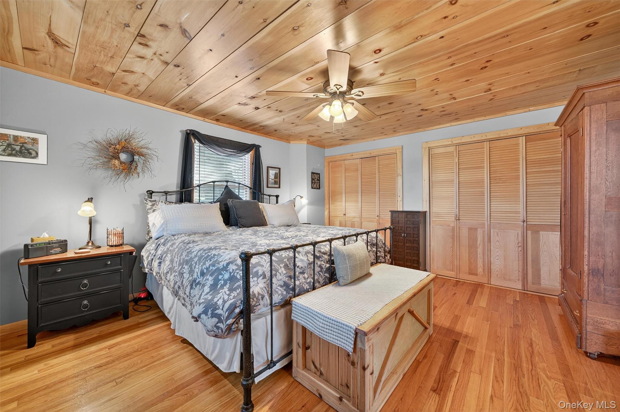 23 Overlook Drive, Warwick, NY 10990