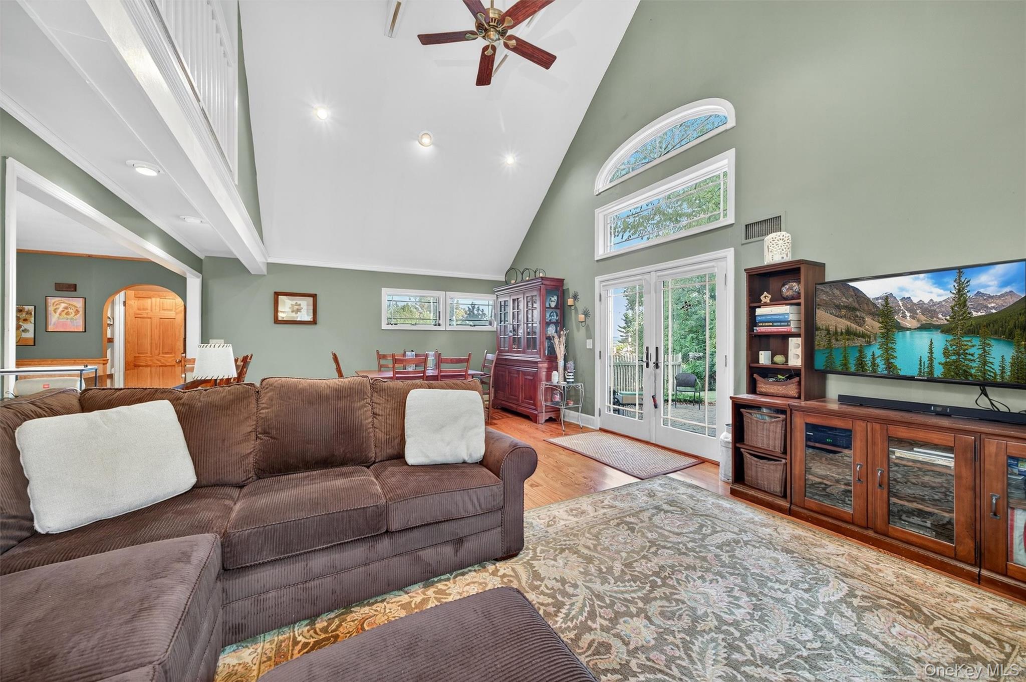 23 Overlook Drive, Warwick, NY 10990