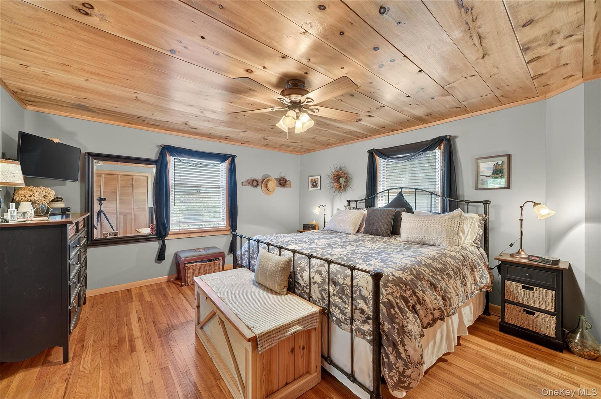 23 Overlook Drive, Warwick, NY 10990