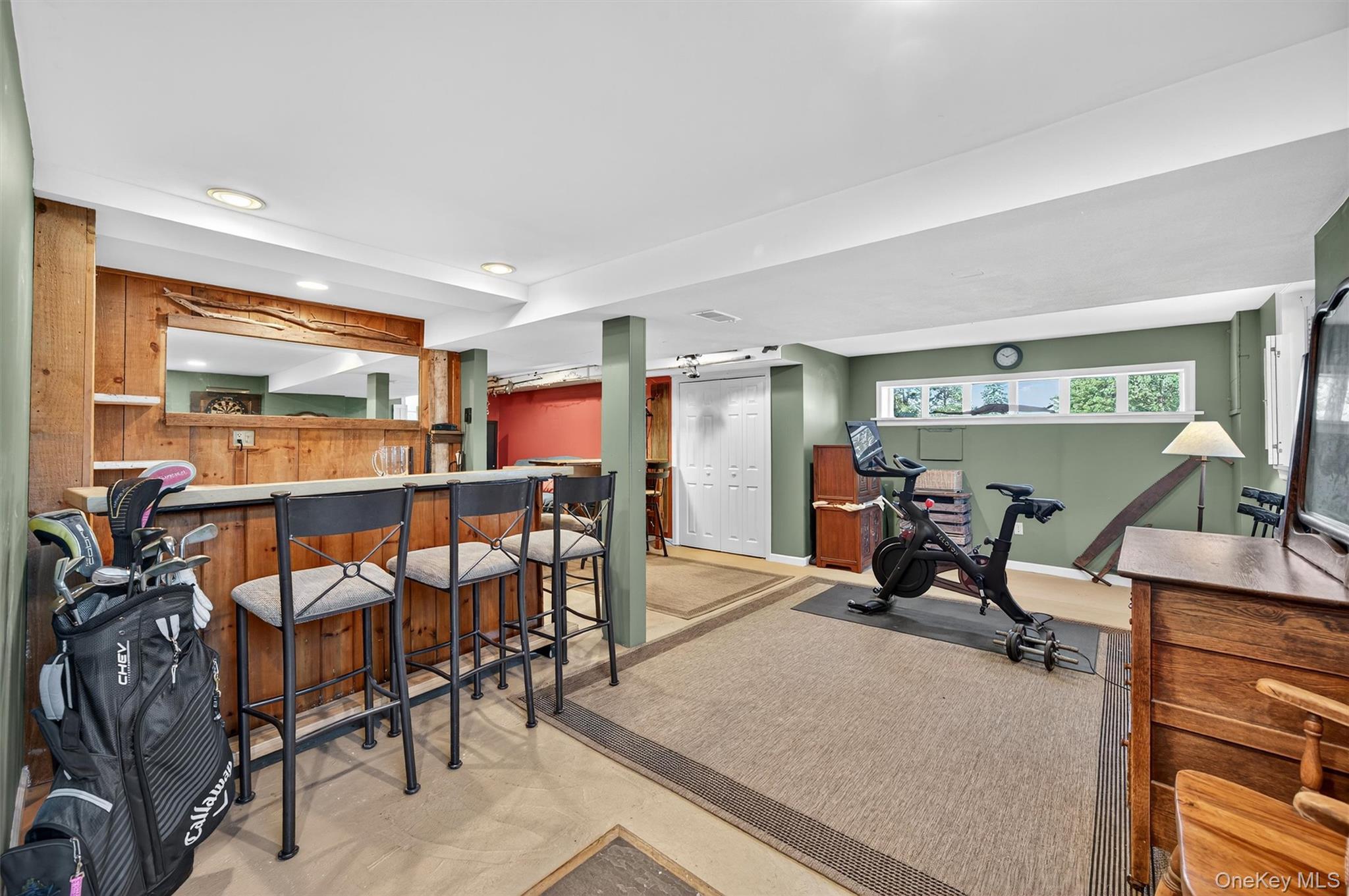 23 Overlook Drive, Warwick, NY 10990