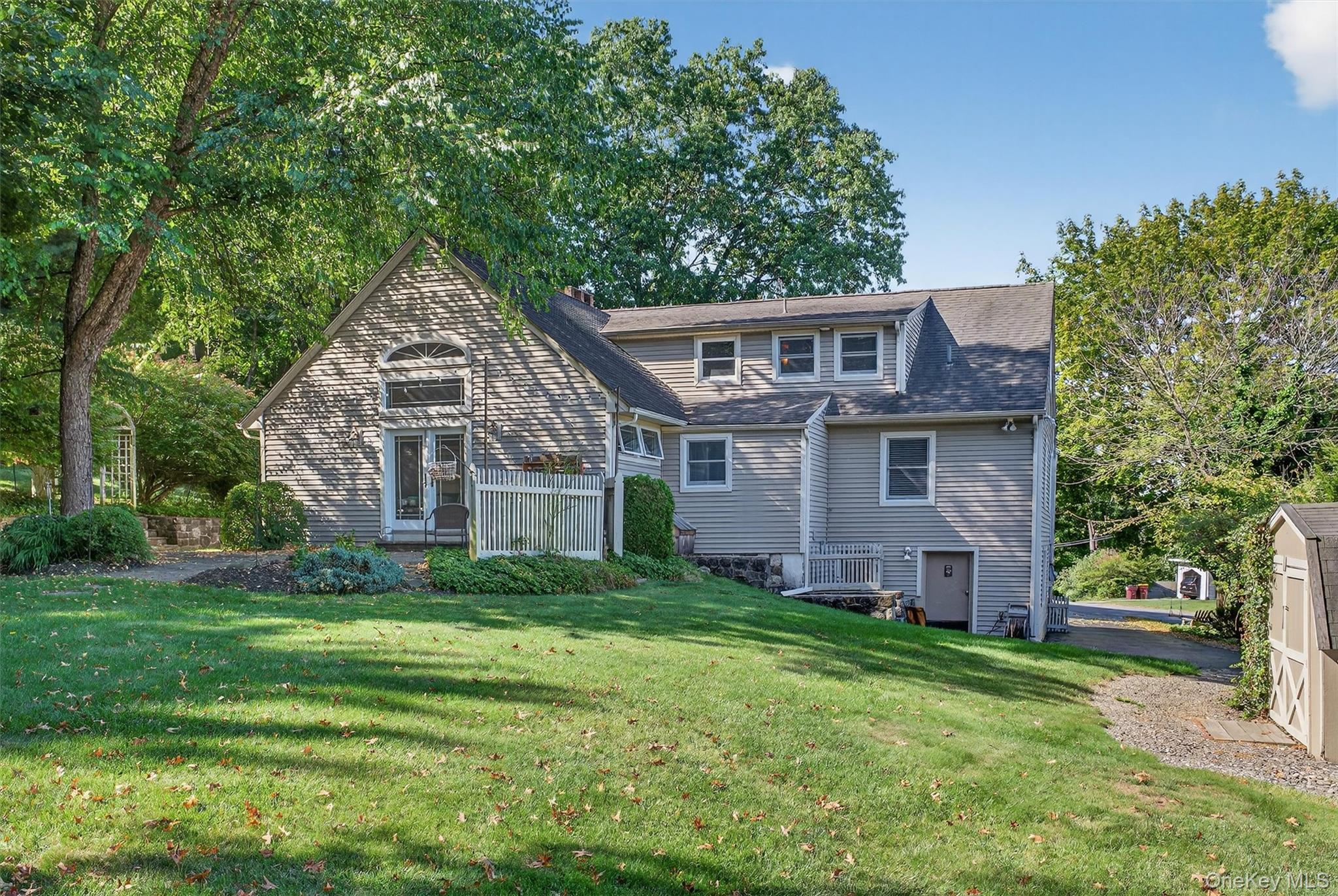 23 Overlook Drive, Warwick, NY 10990