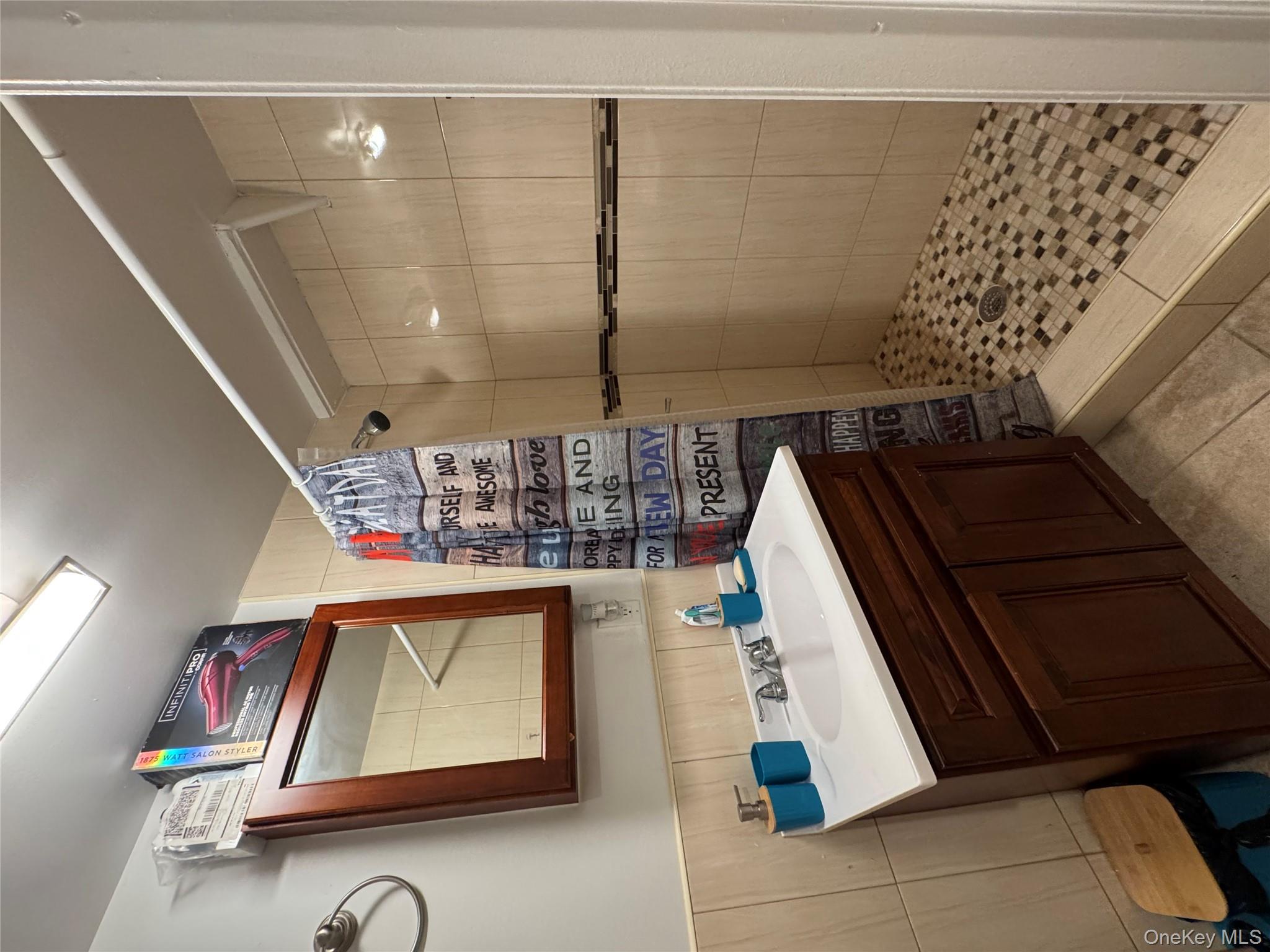 1019 E 230th Street, Bronx, NY 10466