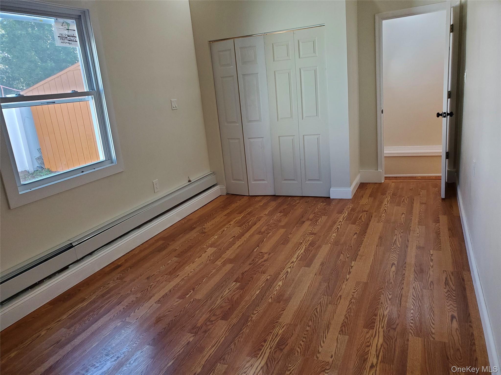 31 W Marine Avenue, Lindenhurst, NY 11757