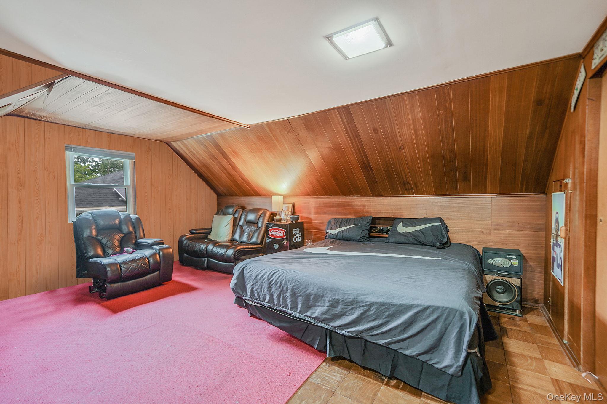 7 Wilbur Lane, Roosevelt, NY 11575