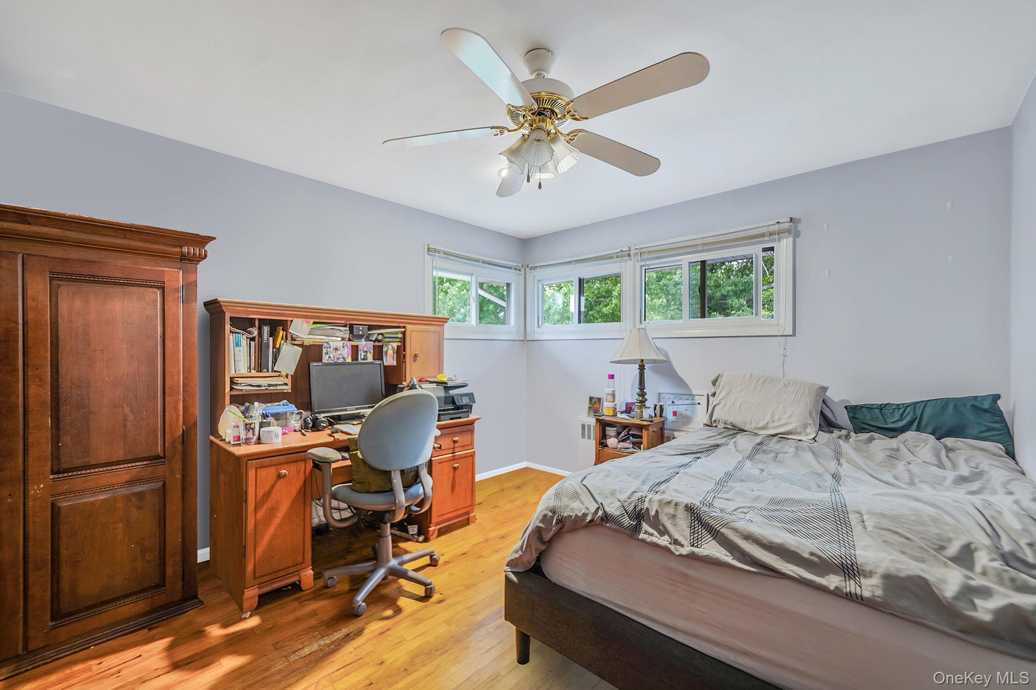 7 Wilbur Lane, Roosevelt, NY 11575