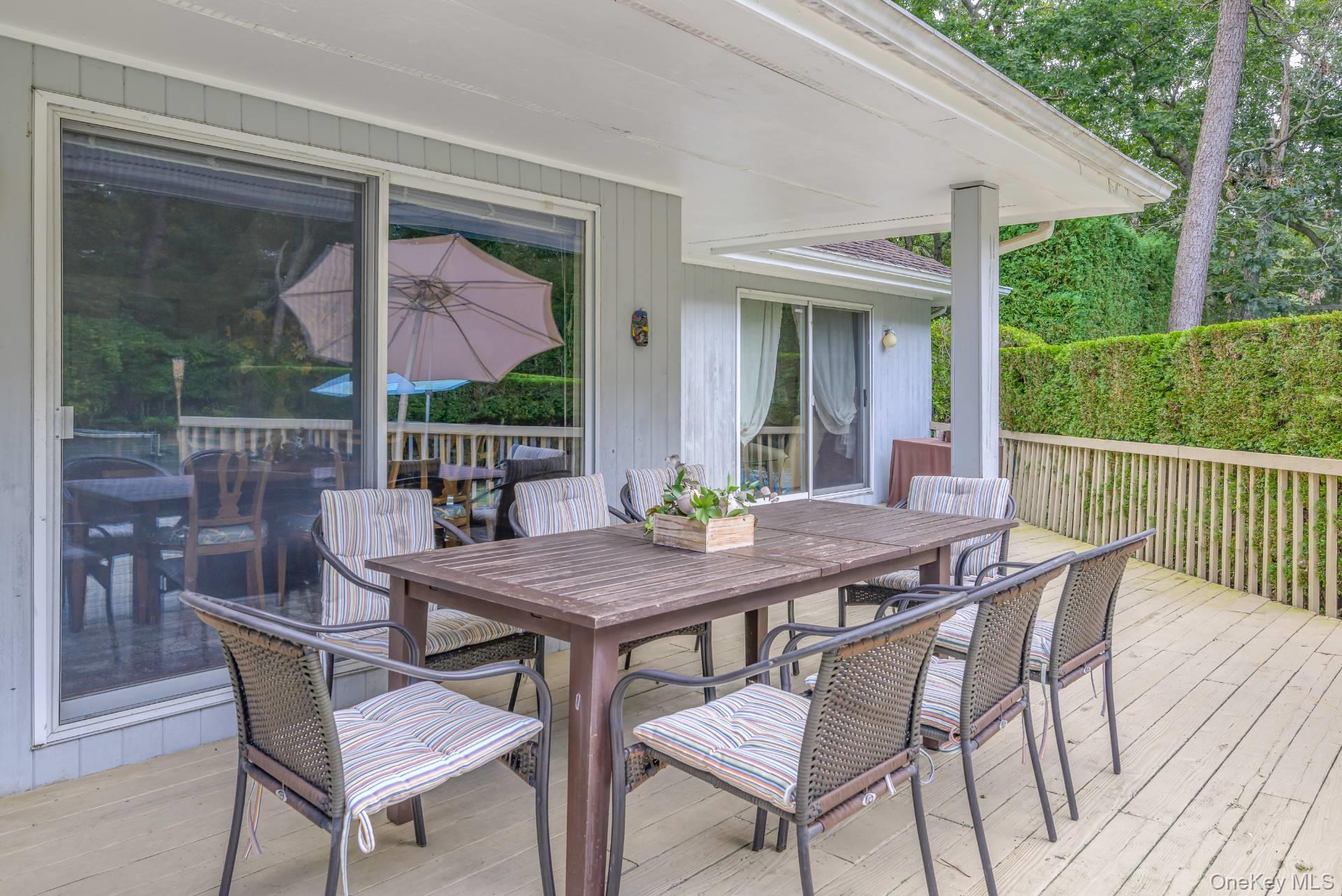 21 Woodland Way, Quogue, NY 11959