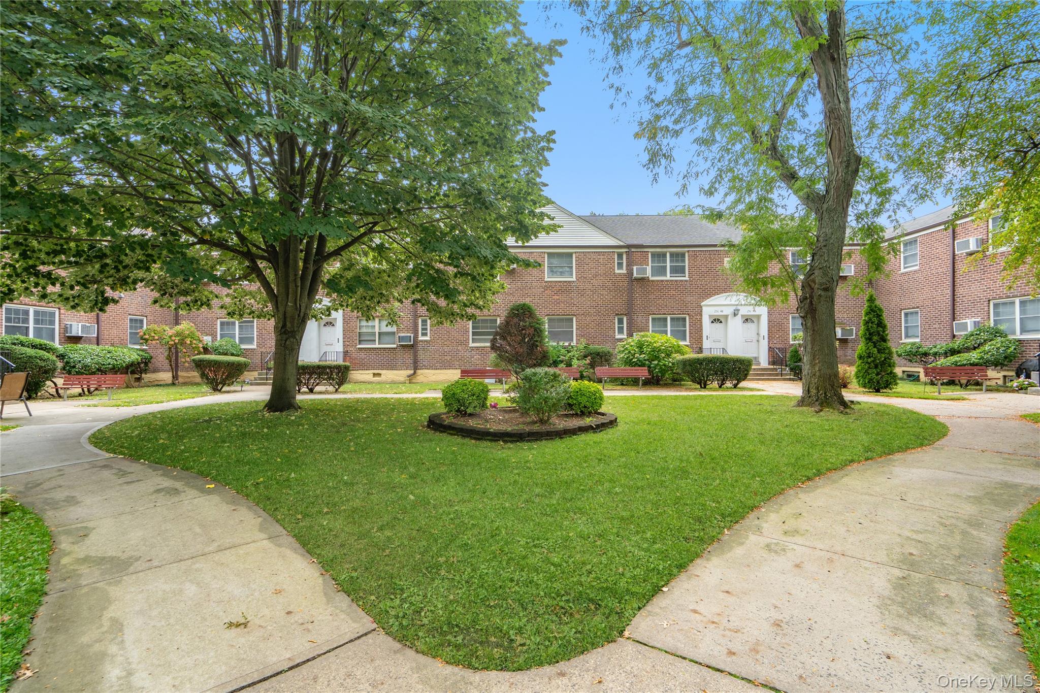 251-42 61st Avenue # #1-1149, Little Neck, NY 11362