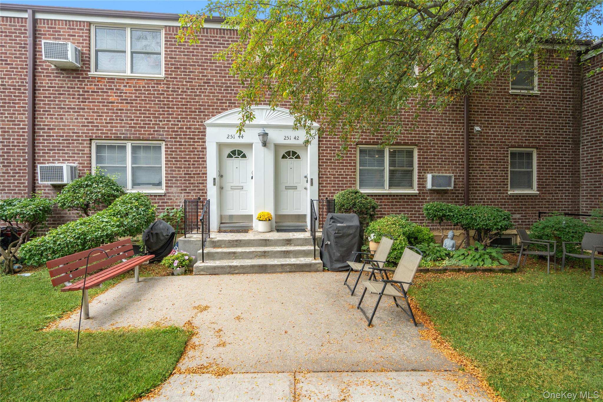 251-42 61st Avenue # #1-1149, Little Neck, NY 11362