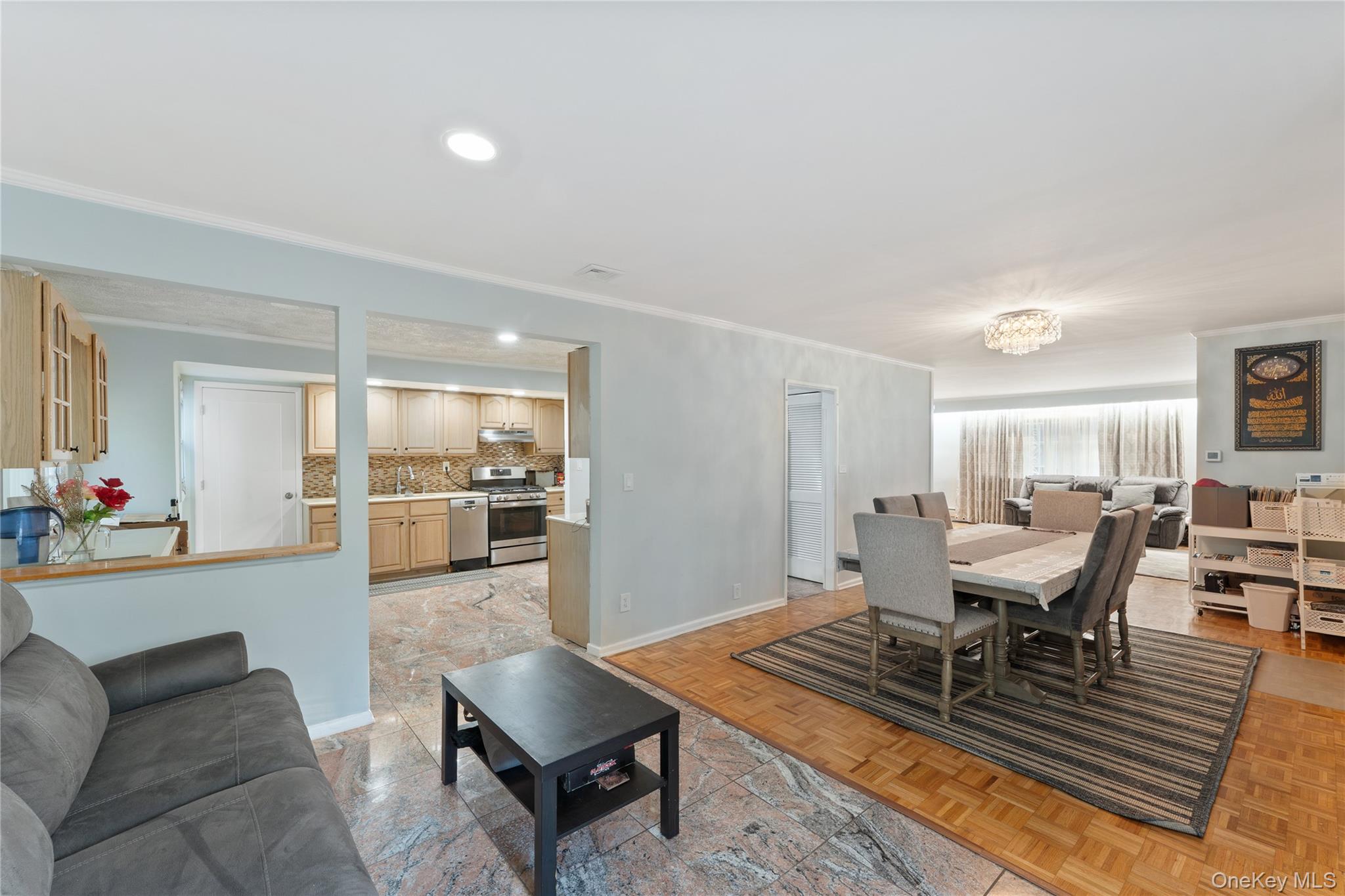 174 Delaware Avenue, Freeport, NY 11520