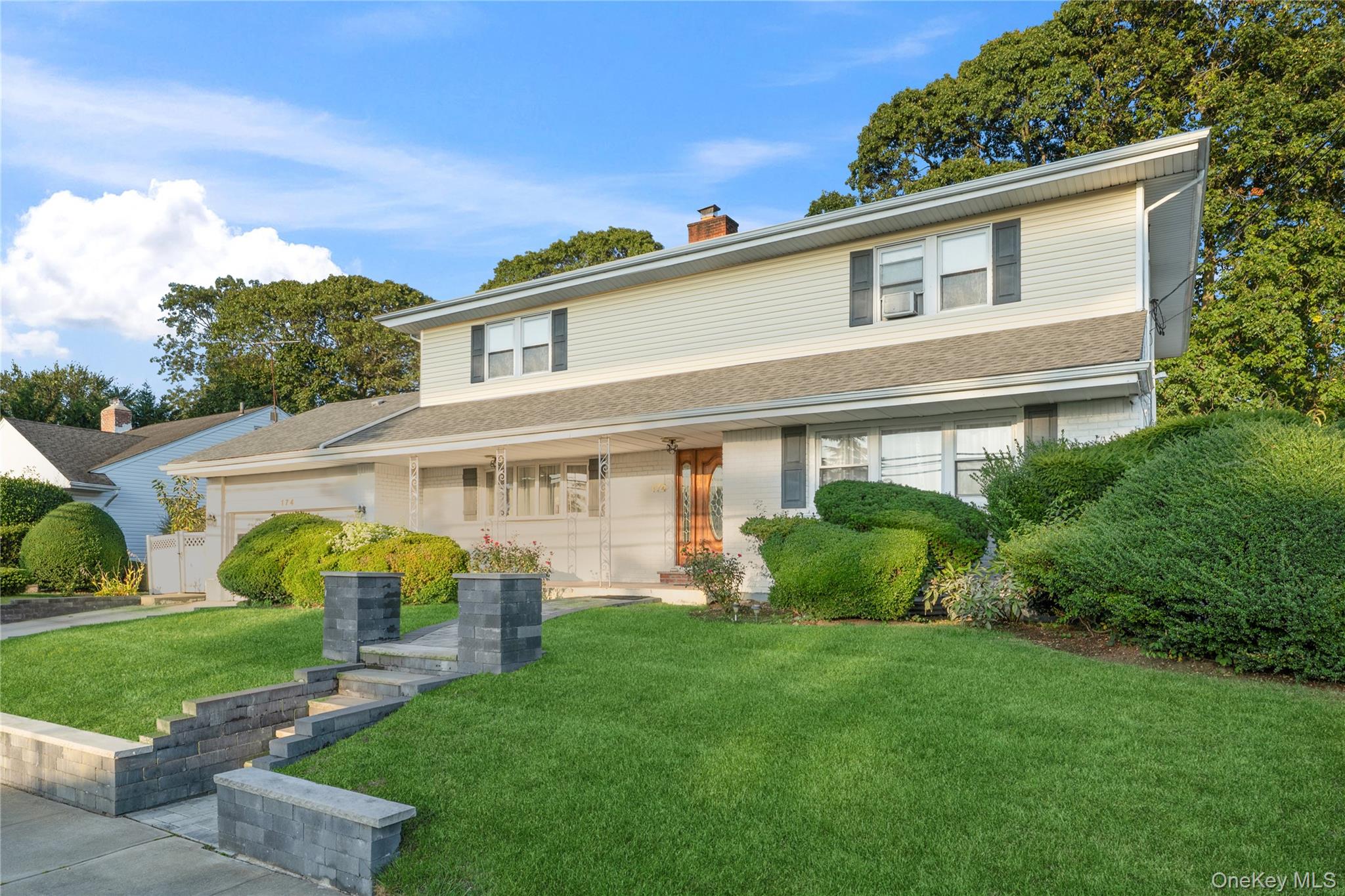 174 Delaware Avenue, Freeport, NY 11520