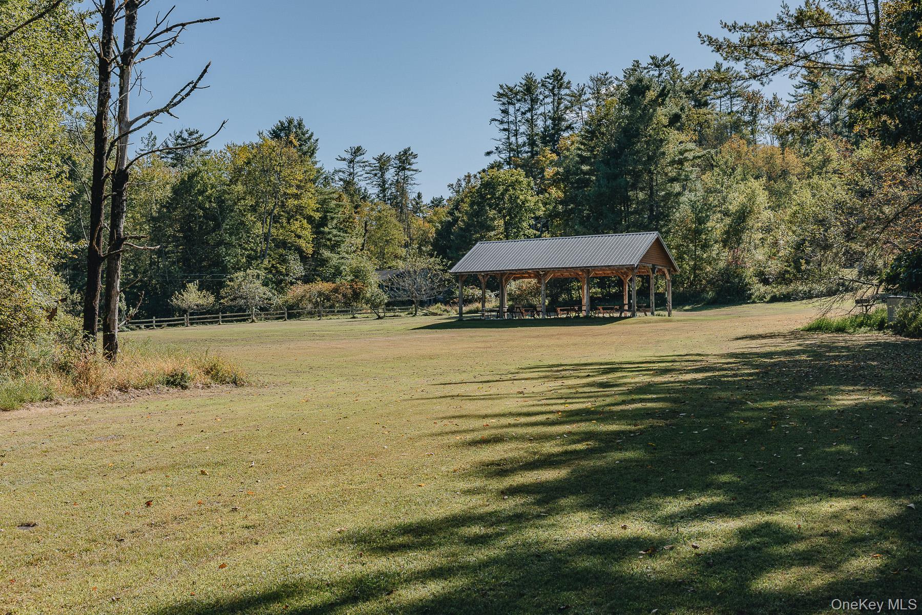 506 Lake Shore Lane, Narrowsburg, NY 12764