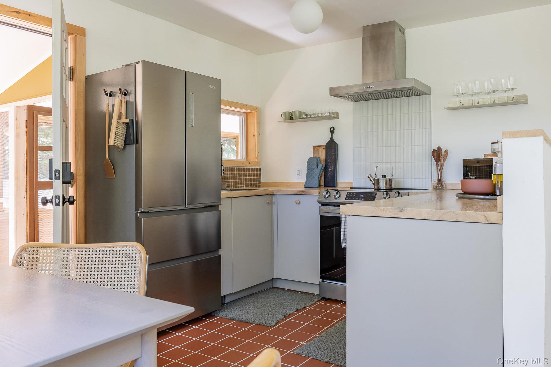 506 Lake Shore Lane, Narrowsburg, NY 12764