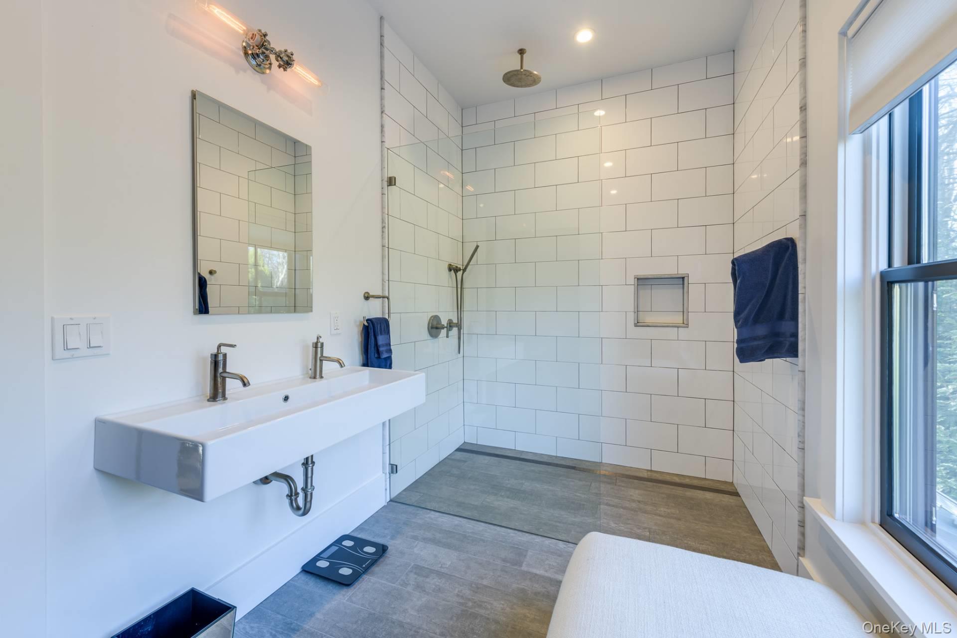 162 Whites Lane, Southampton, NY 11968