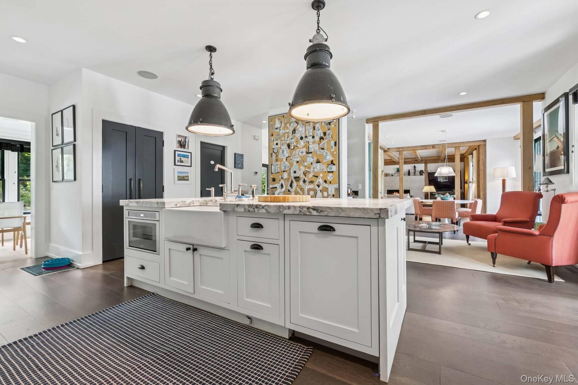 162 Whites Lane, Southampton, NY 11968