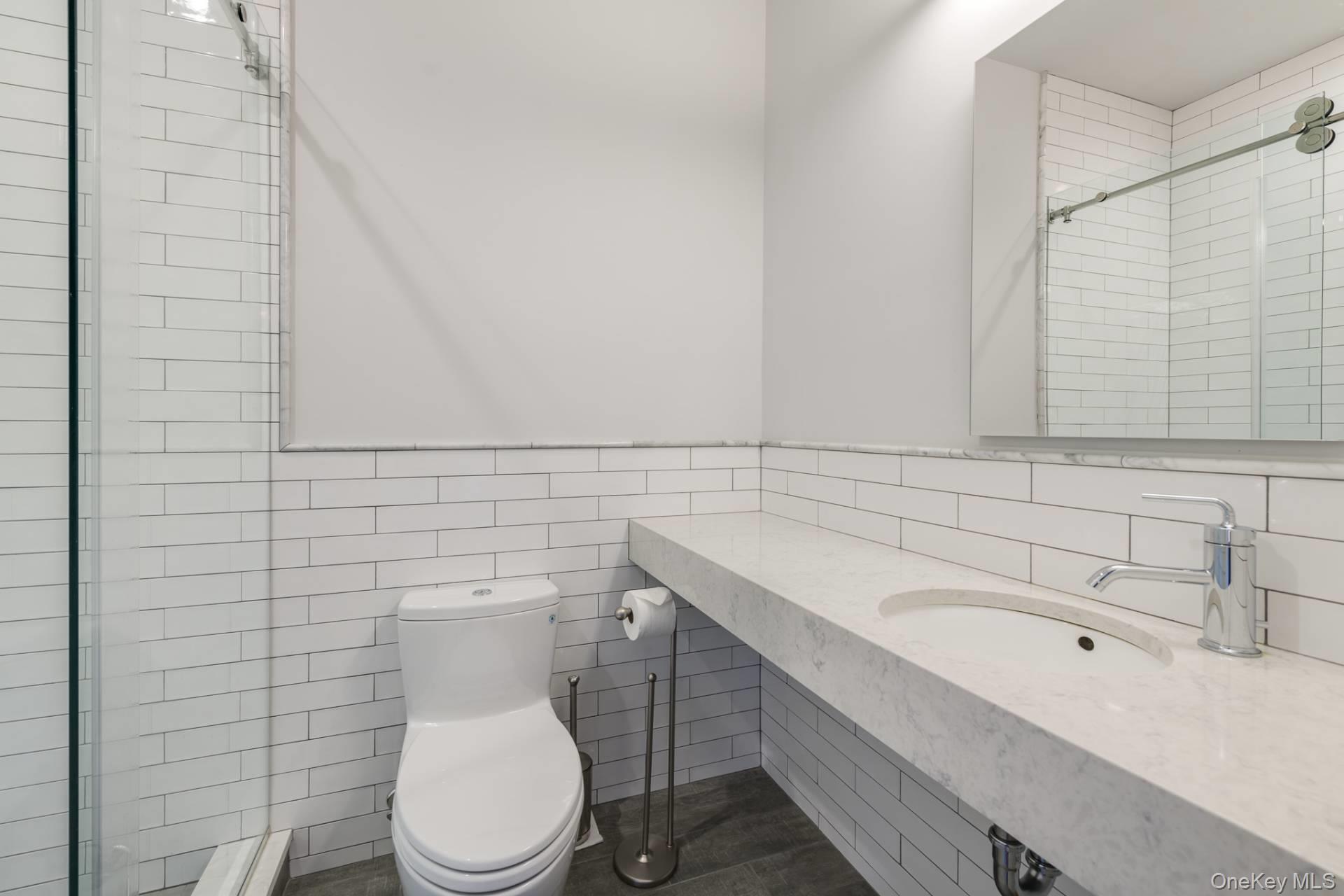 162 Whites Lane, Southampton, NY 11968