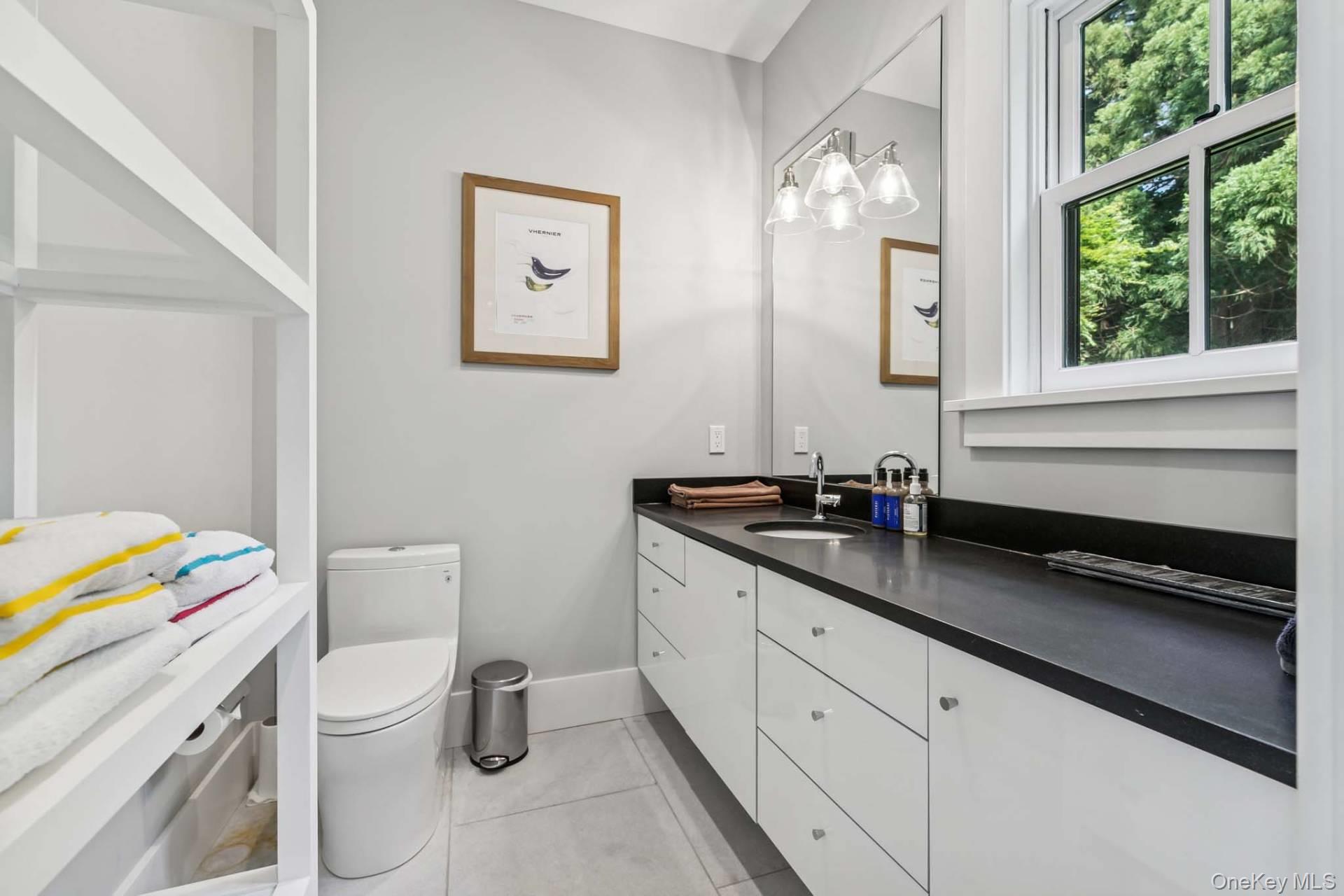 162 Whites Lane, Southampton, NY 11968